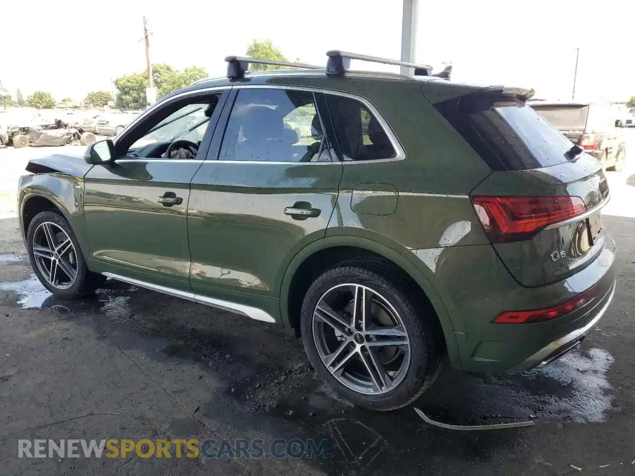 2 Photograph of a damaged car WA1G2AFY3R2050365 AUDI Q5 2024