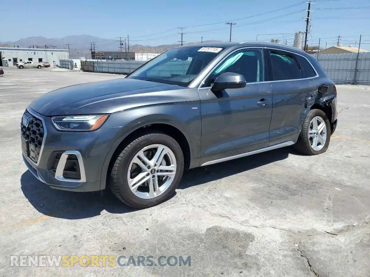 1 Photograph of a damaged car WA1G2AFY5R2076806 AUDI Q5 2024