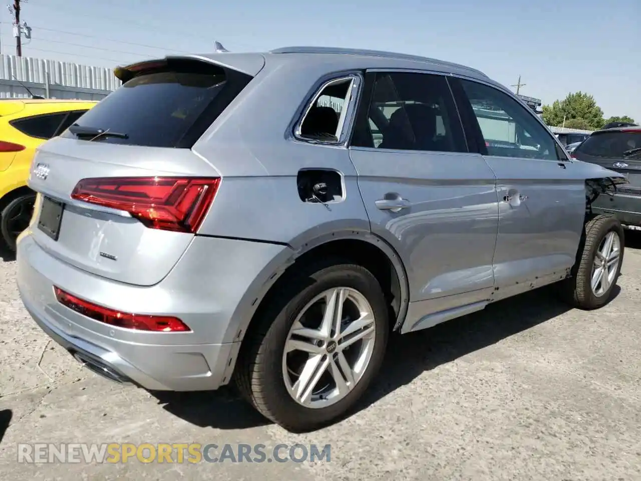 3 Photograph of a damaged car WA1G2AFY5R2084291 AUDI Q5 2024
