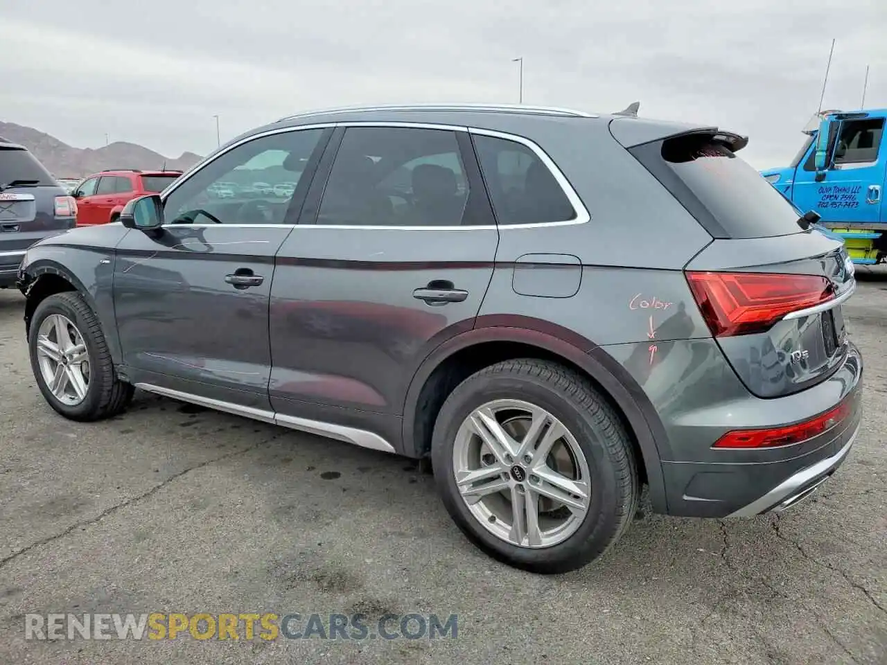 2 Photograph of a damaged car WA1G2AFY6R2078743 AUDI Q5 2024