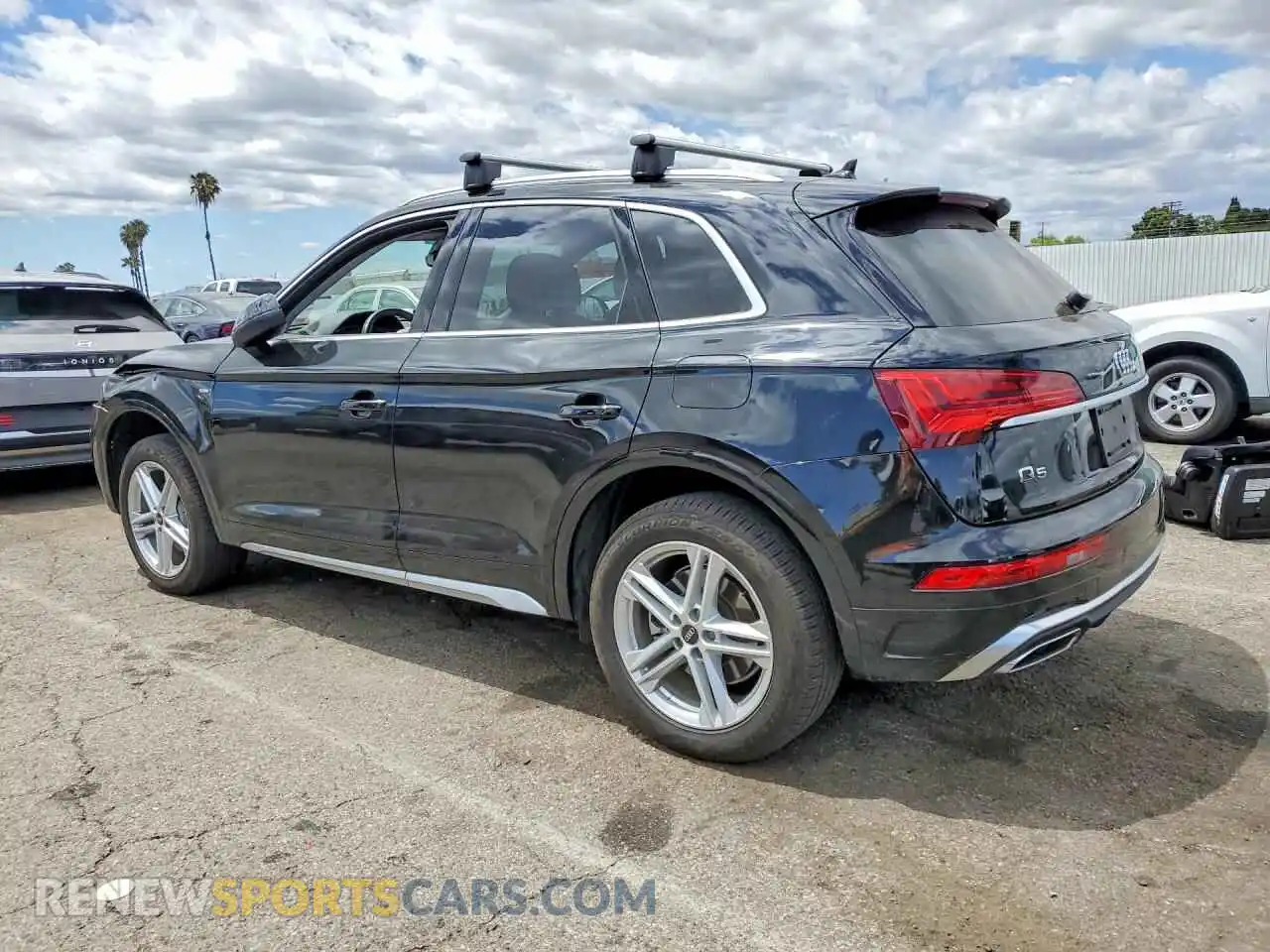 2 Photograph of a damaged car WA1G2AFY7R2121423 AUDI Q5 2024