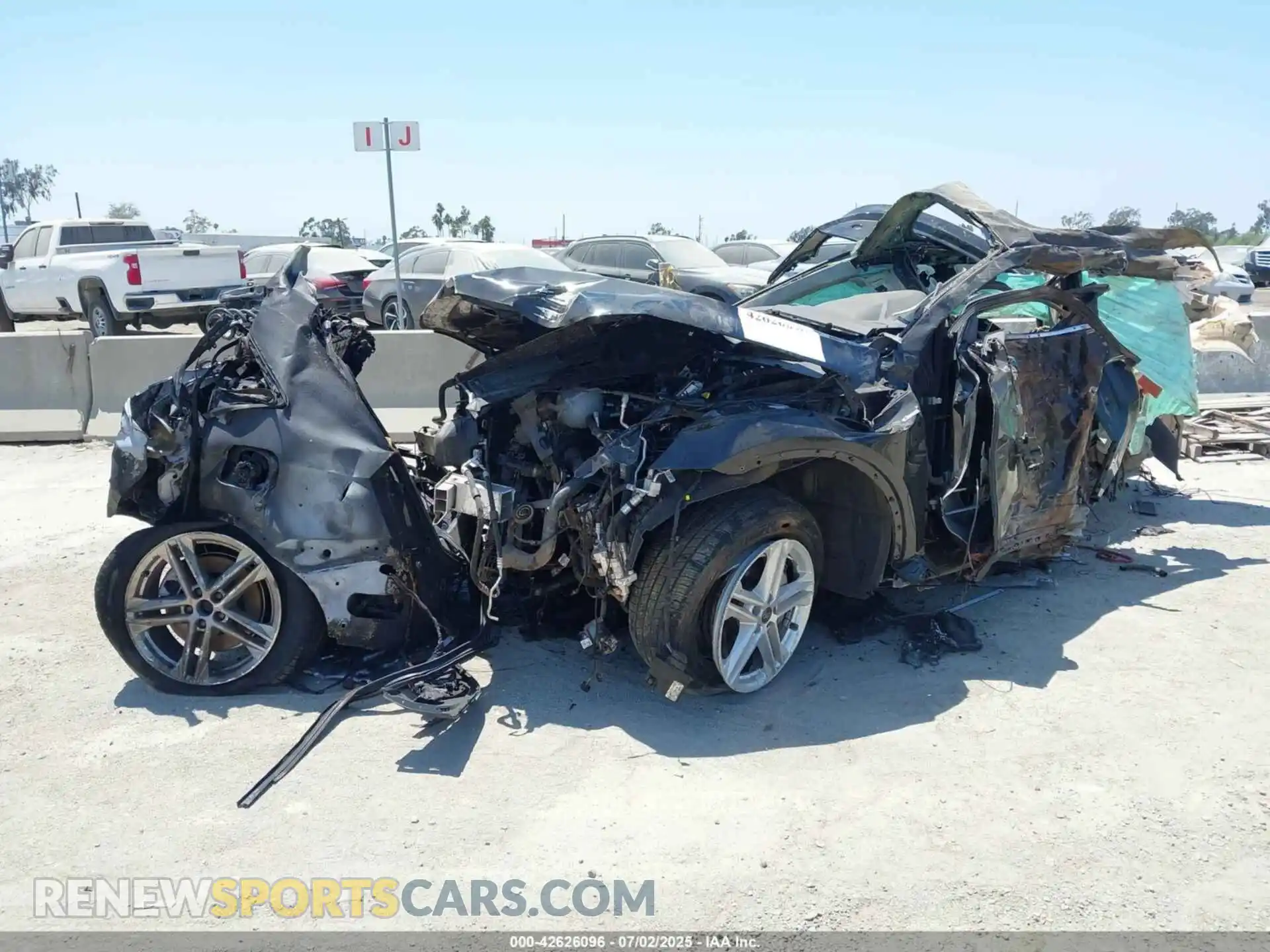 2 Photograph of a damaged car WA1G2AFYXR2106298 AUDI Q5 2024