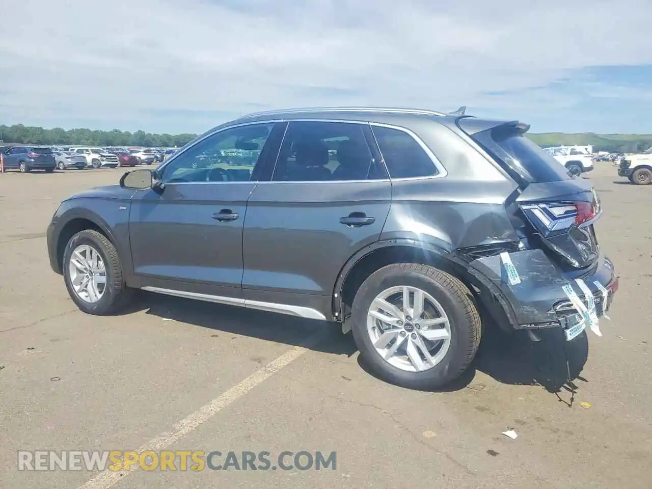 2 Photograph of a damaged car WA1GAAFY2R2079374 AUDI Q5 2024