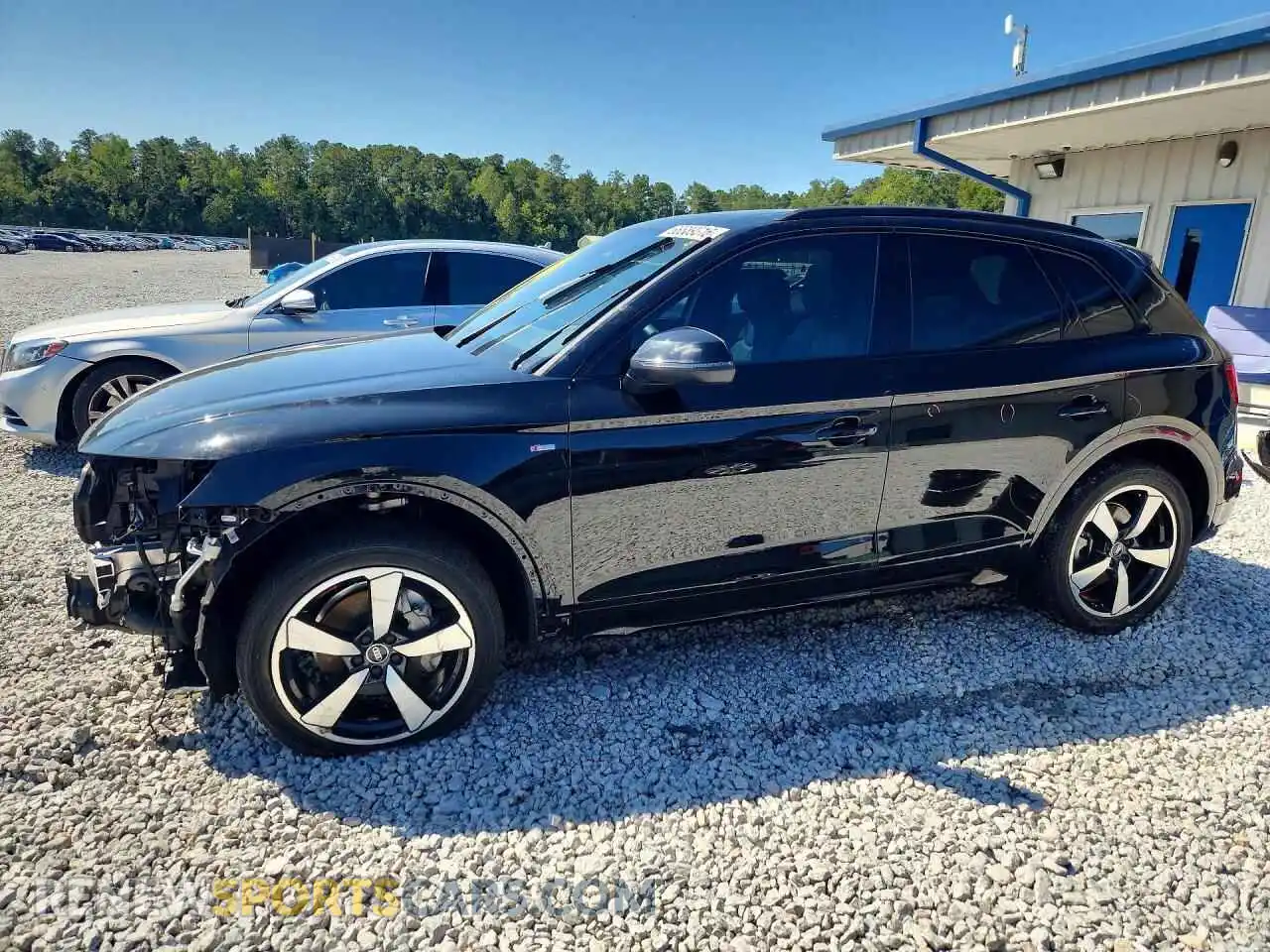 1 Photograph of a damaged car WA1GAAFY5R2114277 AUDI Q5 2024