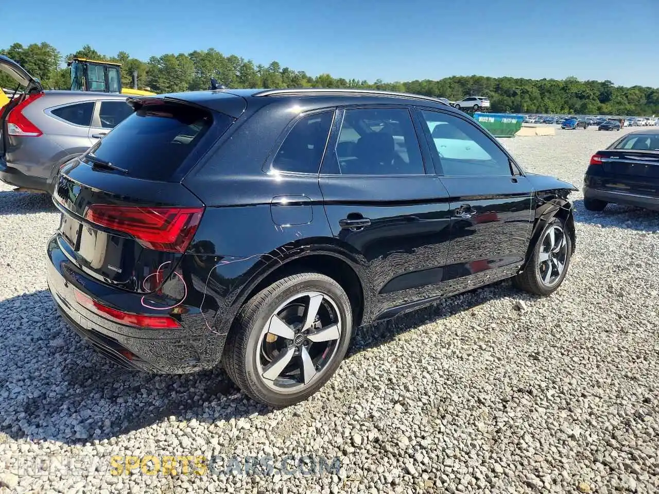 3 Photograph of a damaged car WA1GAAFY5R2114277 AUDI Q5 2024