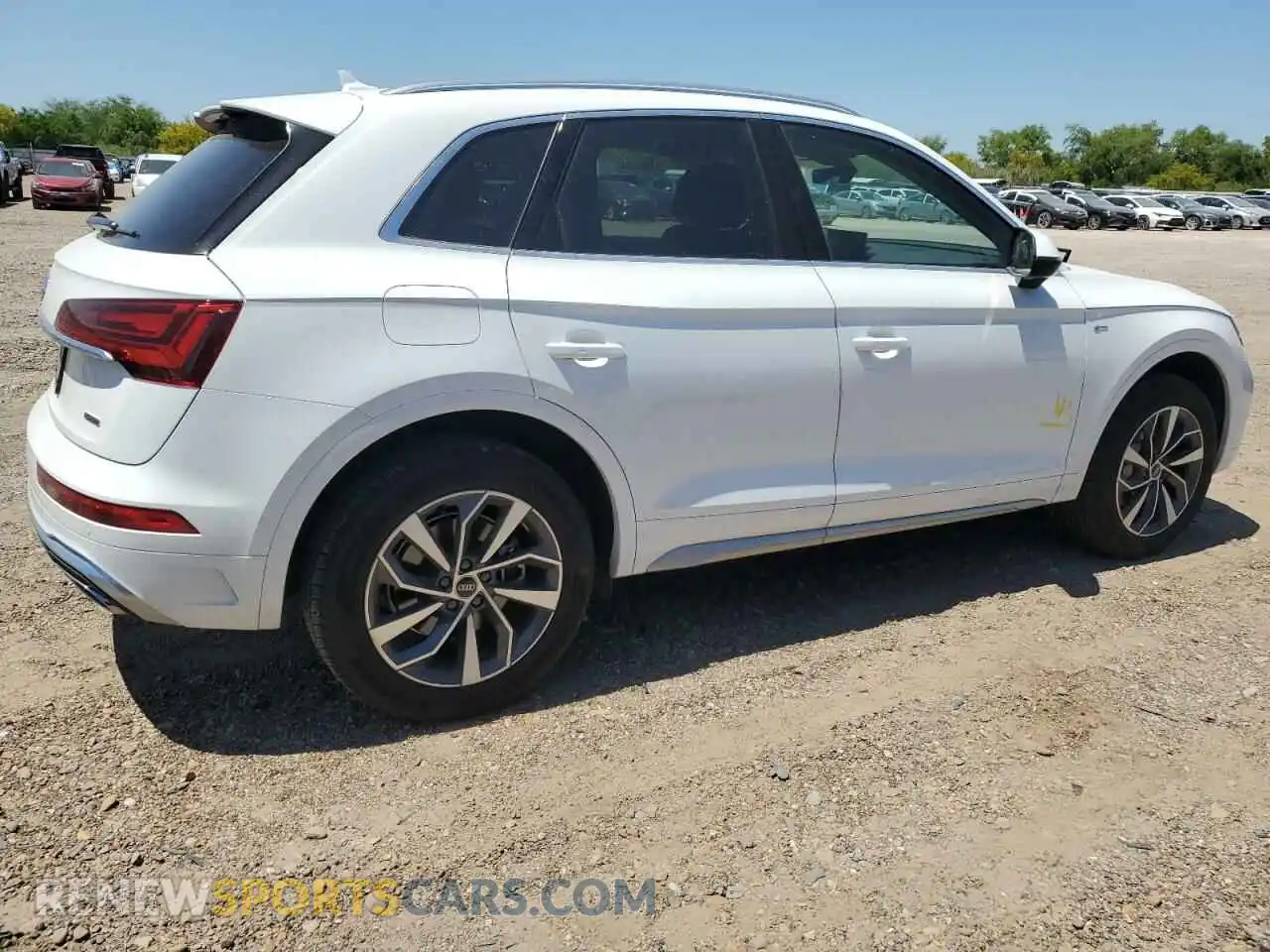 3 Photograph of a damaged car WA1GAAFY9R2143457 AUDI Q5 2024