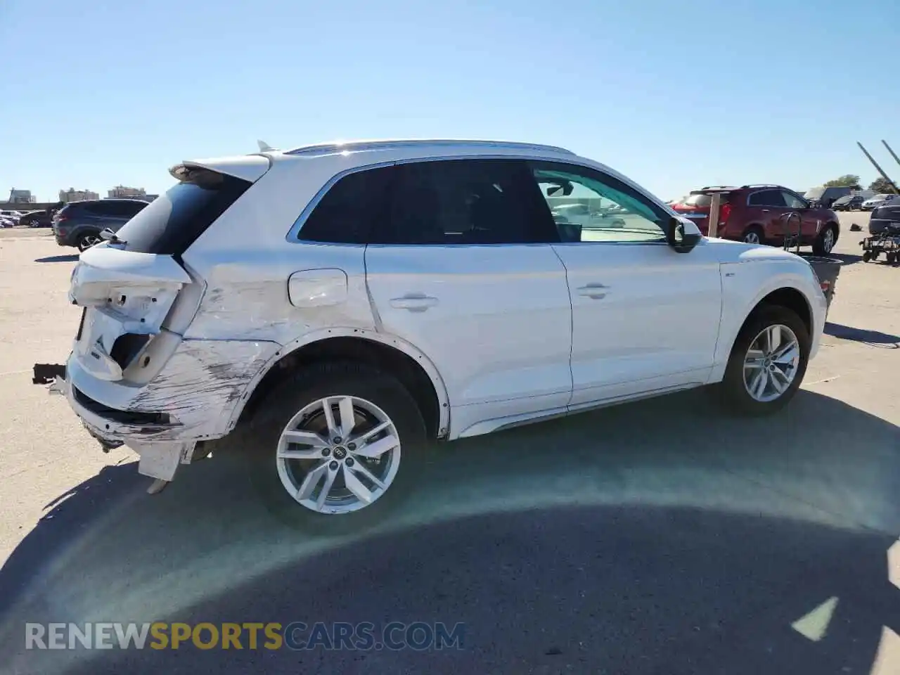 3 Photograph of a damaged car WA1GAAFYXR2149977 AUDI Q5 2024