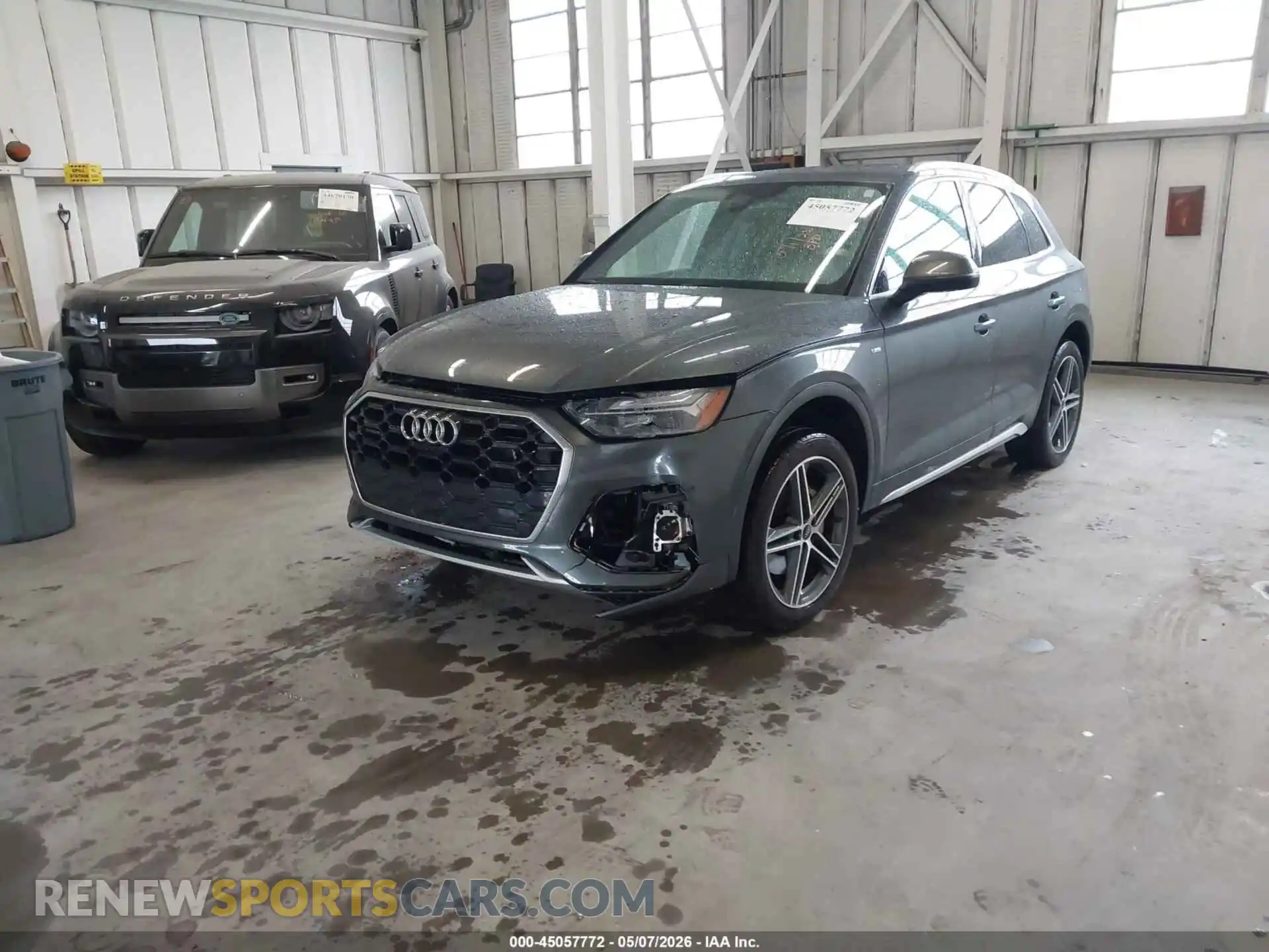 2 Photograph of a damaged car WAIE2AFY4R2120785 AUDI Q5 2024