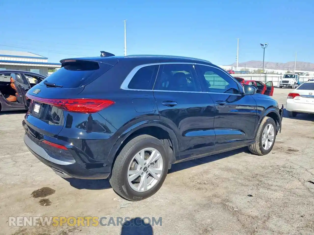 3 Photograph of a damaged car WA11AAGU4S2115153 AUDI Q5 2025