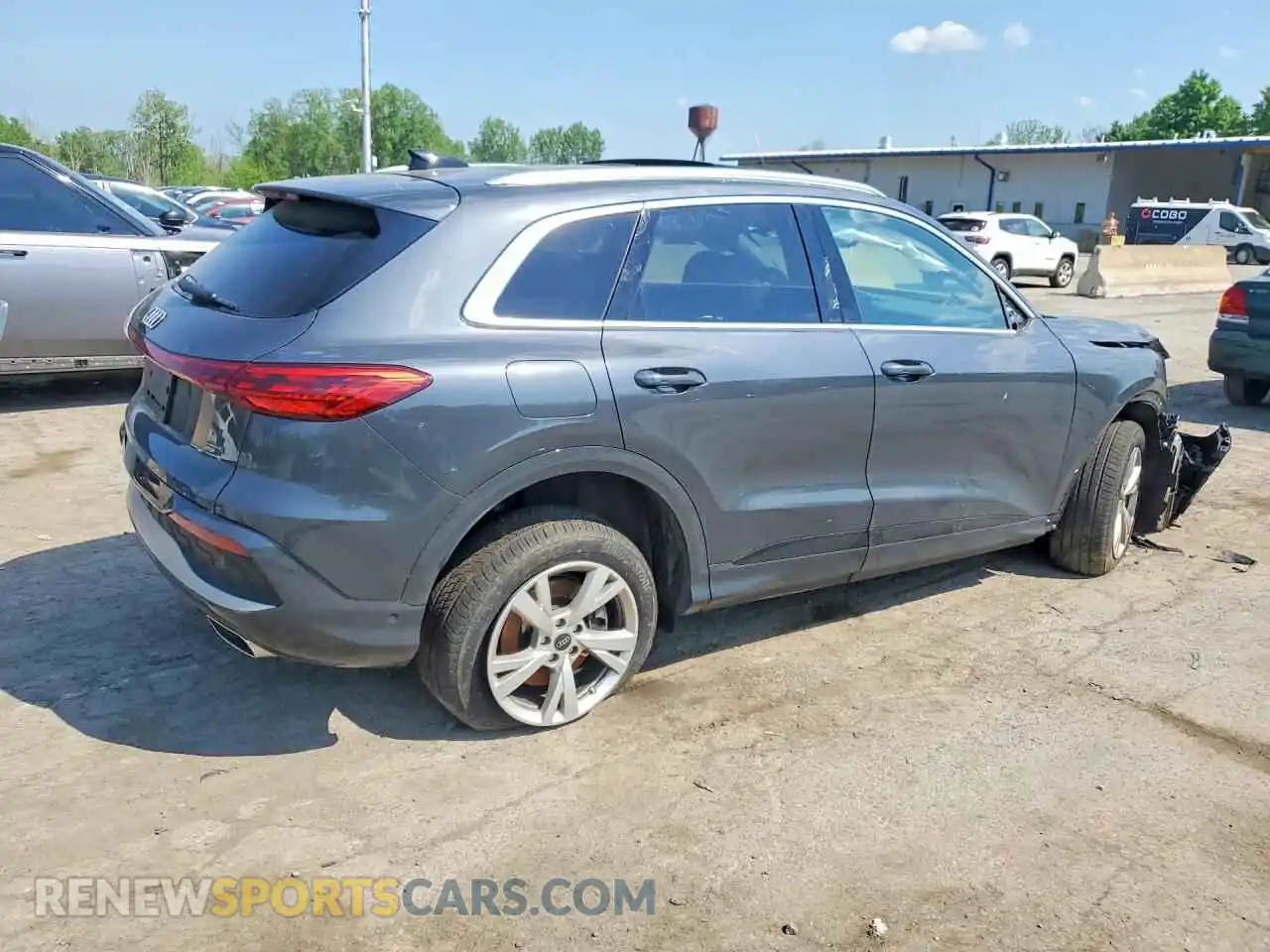 3 fotografías del automóvil dañado WA11AAGU9S2092291 AUDI Q5 2025