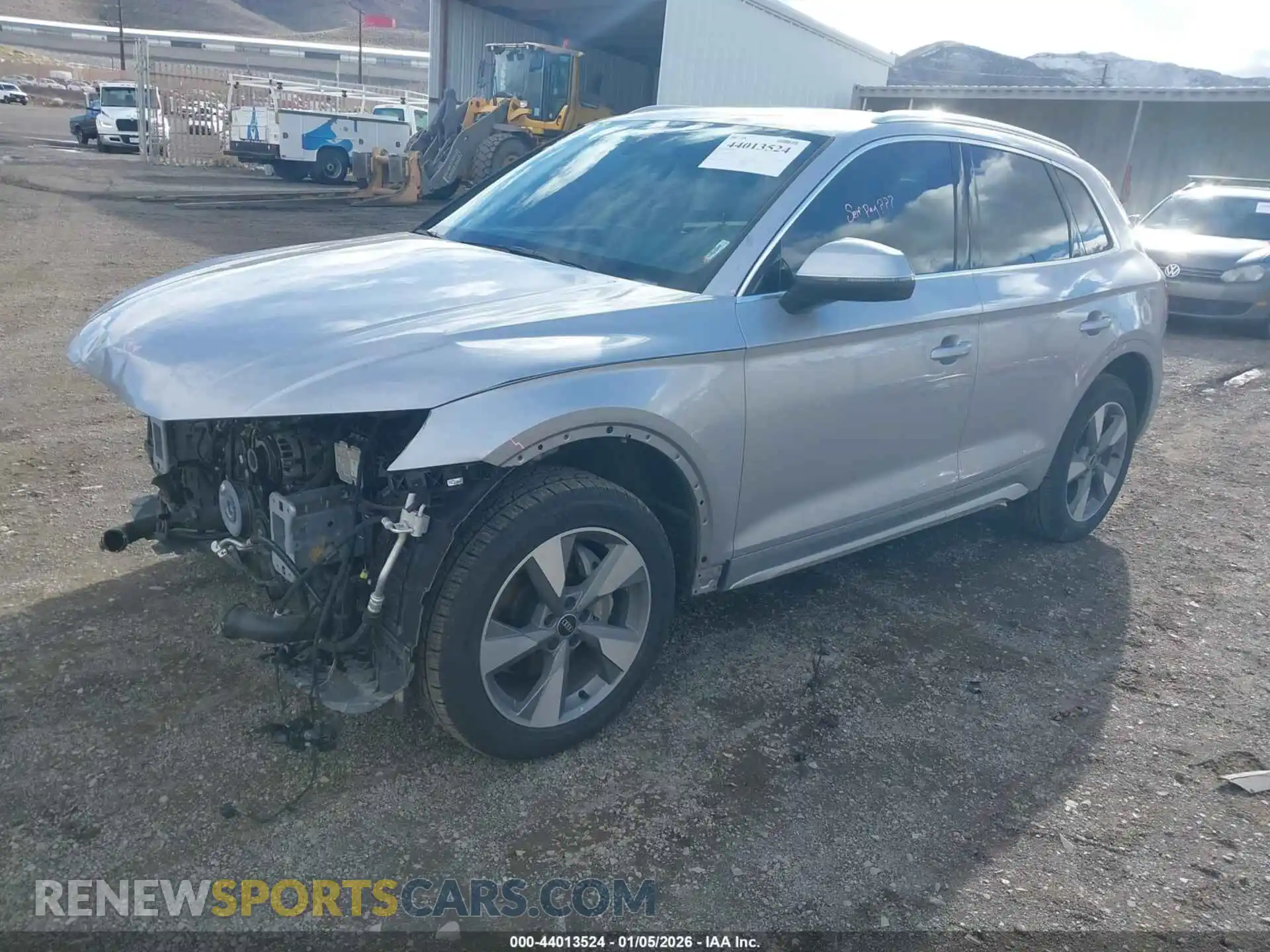 2 fotografías del automóvil dañado WA1BBAFY7S2023377 AUDI Q5 2025
