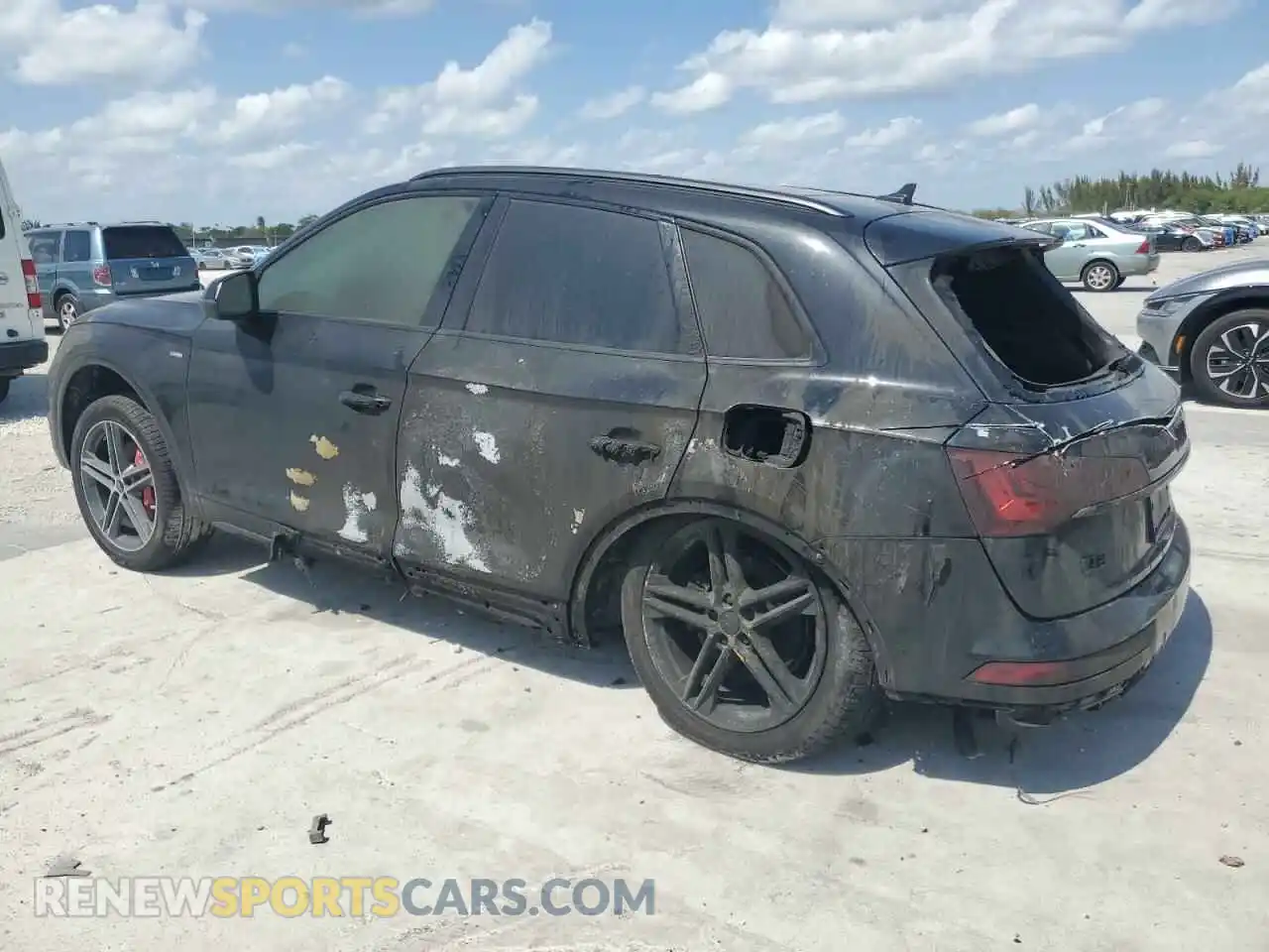 2 Photograph of a damaged car WA1E2AFY5S2040174 AUDI Q5 2025