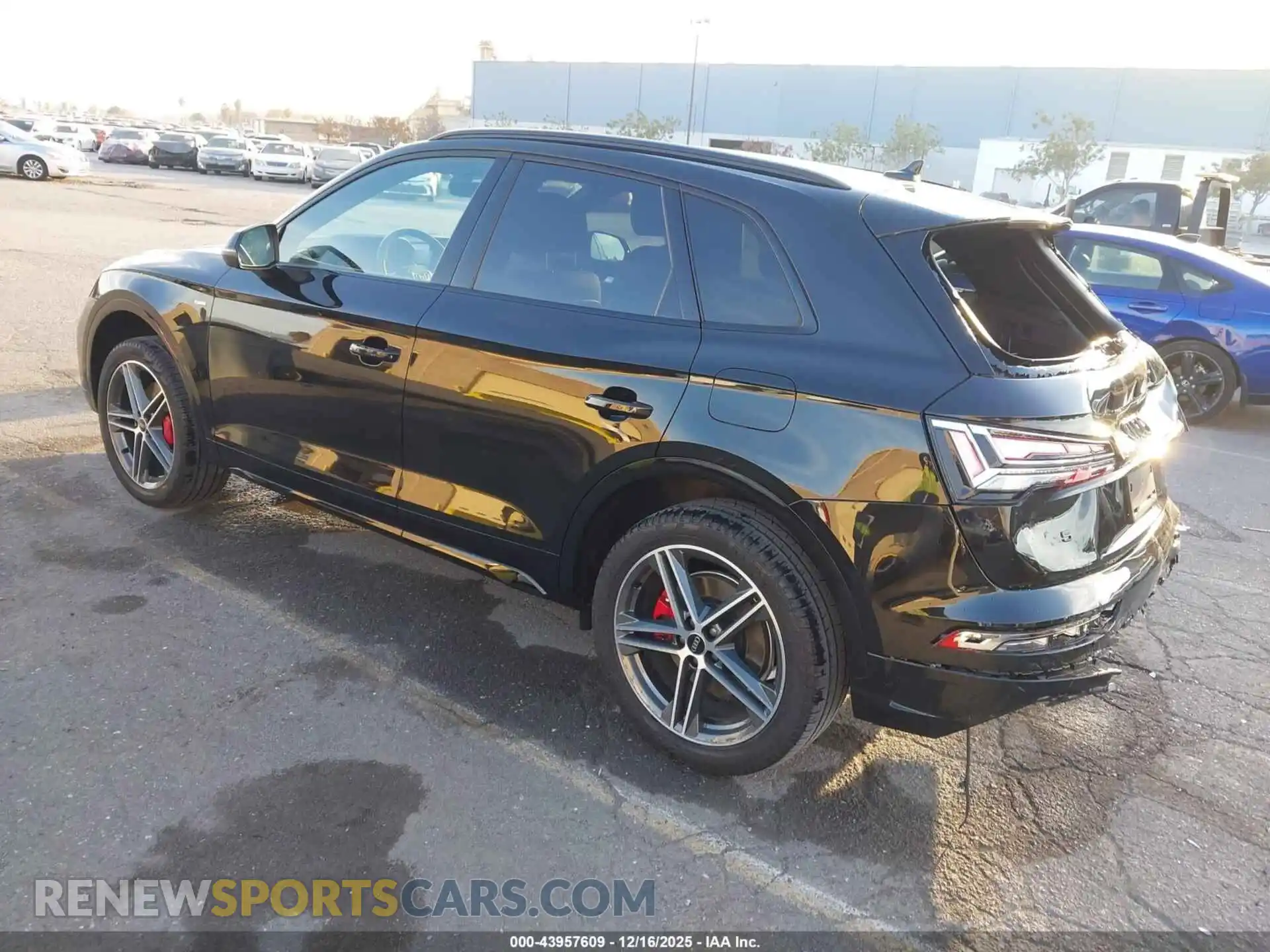 3 fotografías del automóvil dañado WA1E2AFY8S2060774 AUDI Q5 2025