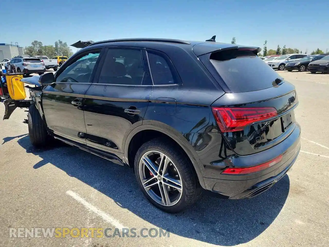 2 Photograph of a damaged car WA1E2AFYXS2010538 AUDI Q5 2025