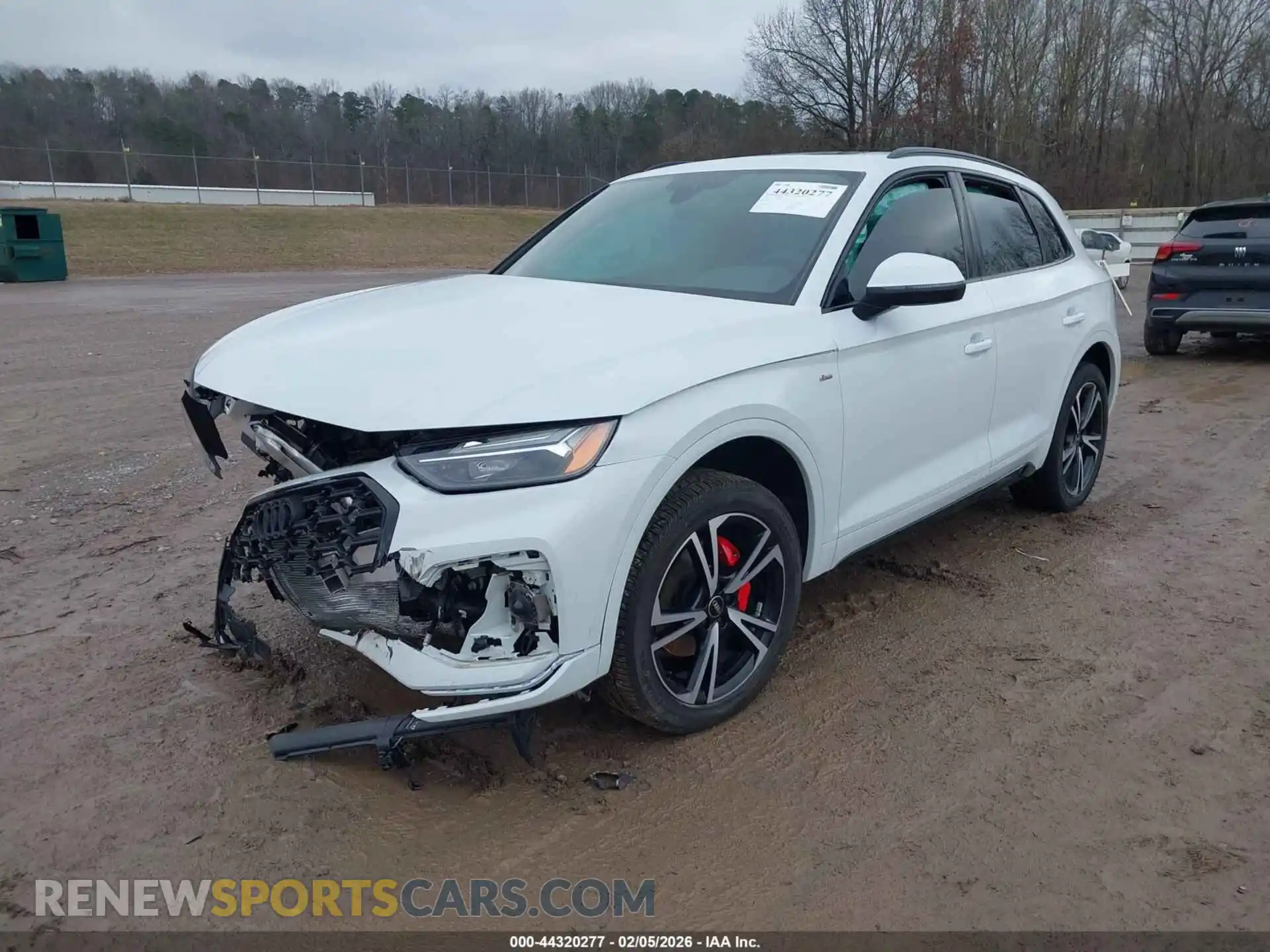 2 fotografías del automóvil dañado WA1EAAFY0S2044281 AUDI Q5 2025
