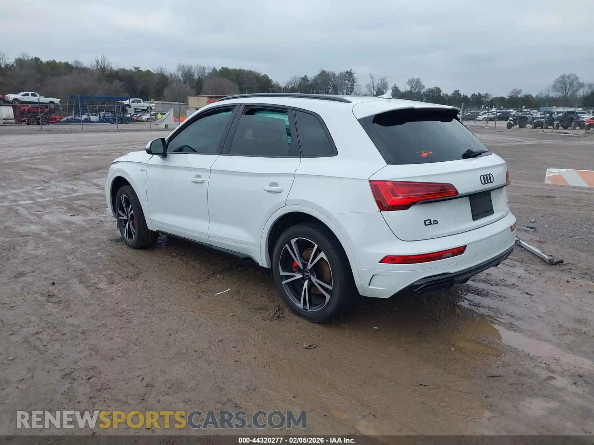 3 fotografías del automóvil dañado WA1EAAFY0S2044281 AUDI Q5 2025