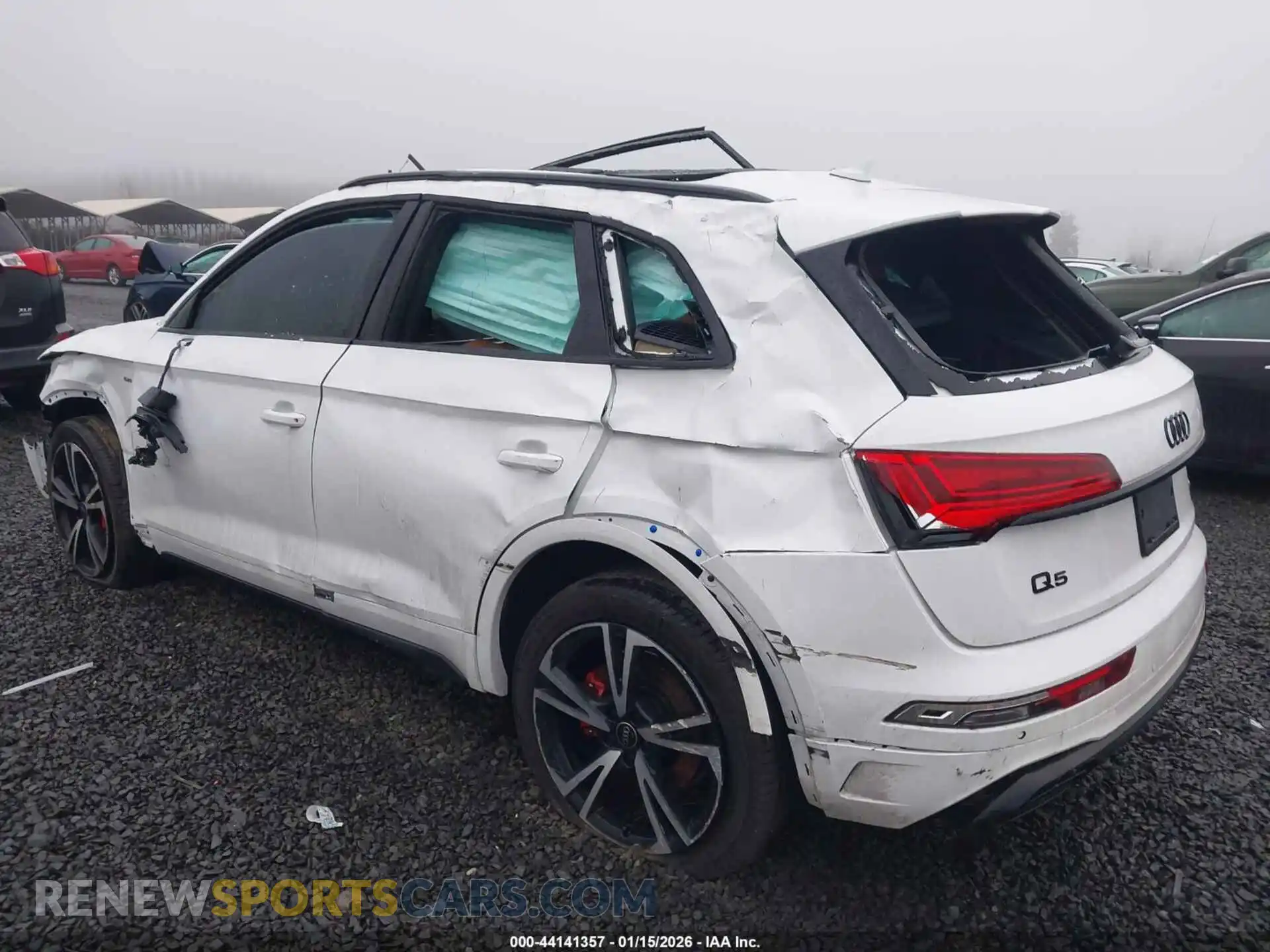 3 fotografías del automóvil dañado WA1EAAFY2S2000928 AUDI Q5 2025