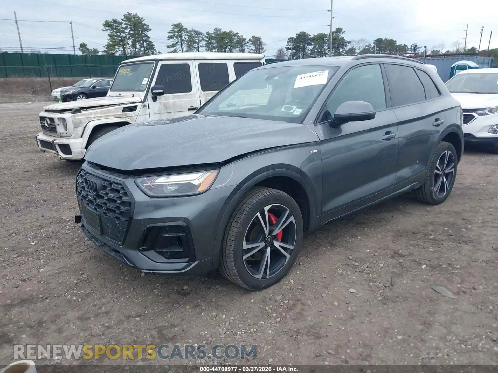 2 fotografías del automóvil dañado WA1EAAFY2S2025408 AUDI Q5 2025