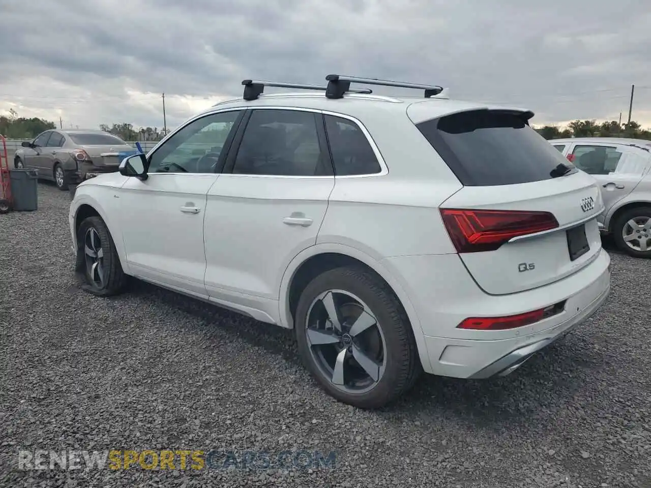2 fotografías del automóvil dañado WA1EAAFY6S2010278 AUDI Q5 2025