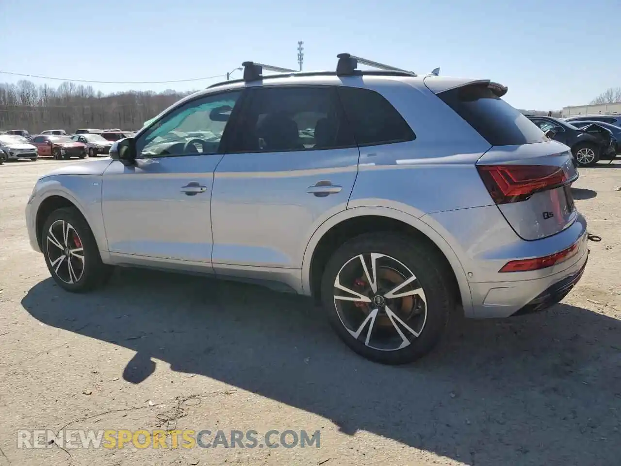 2 fotografías del automóvil dañado WA1FAAFY3S2039564 AUDI Q5 2025