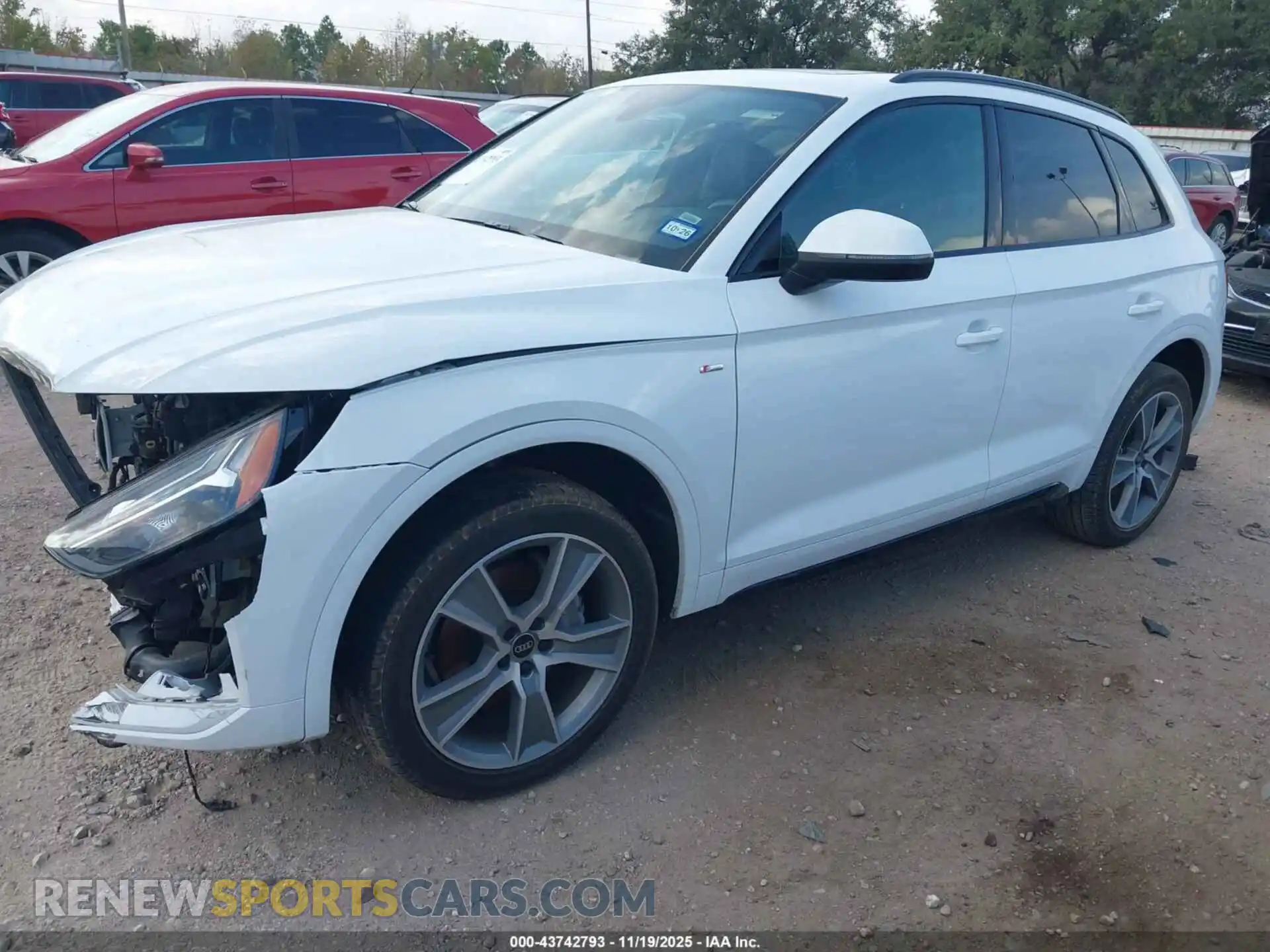 2 fotografías del automóvil dañado WA1GAAFY1S2023285 AUDI Q5 2025