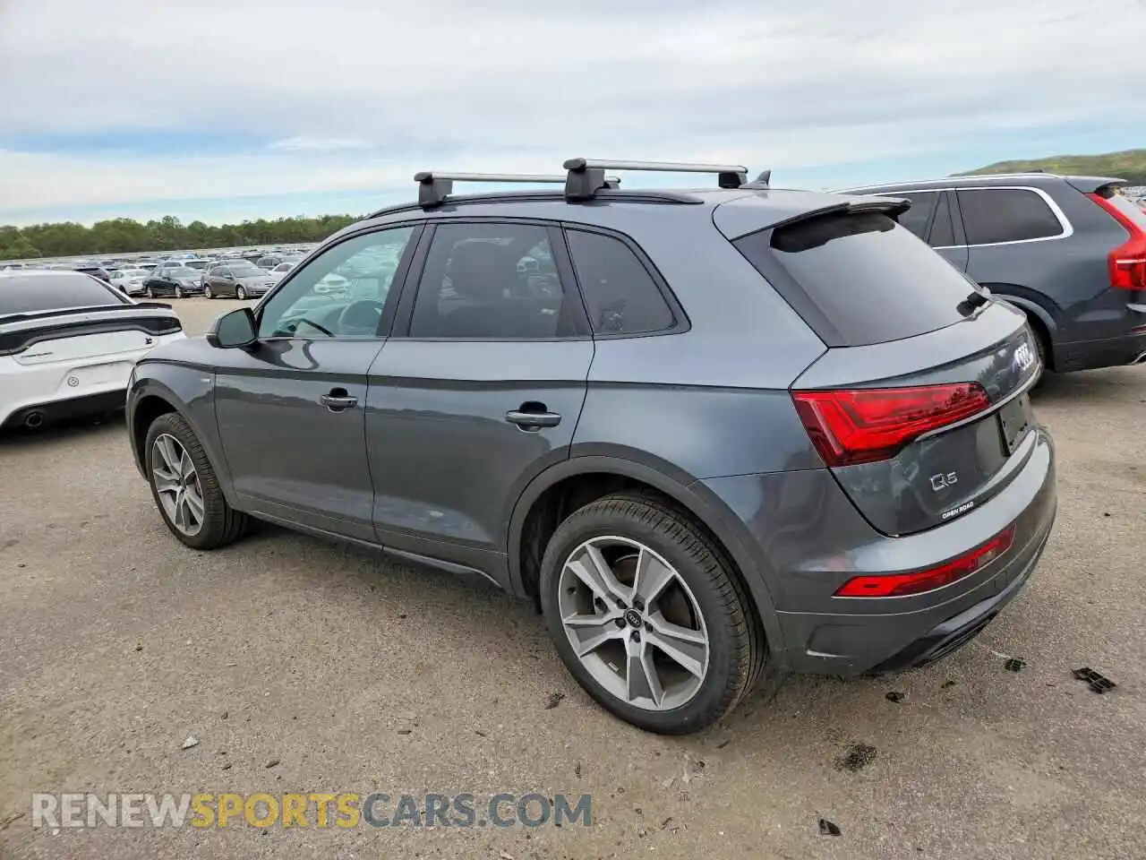 2 Photograph of a damaged car WA1GAAFY7S2052466 AUDI Q5 2025