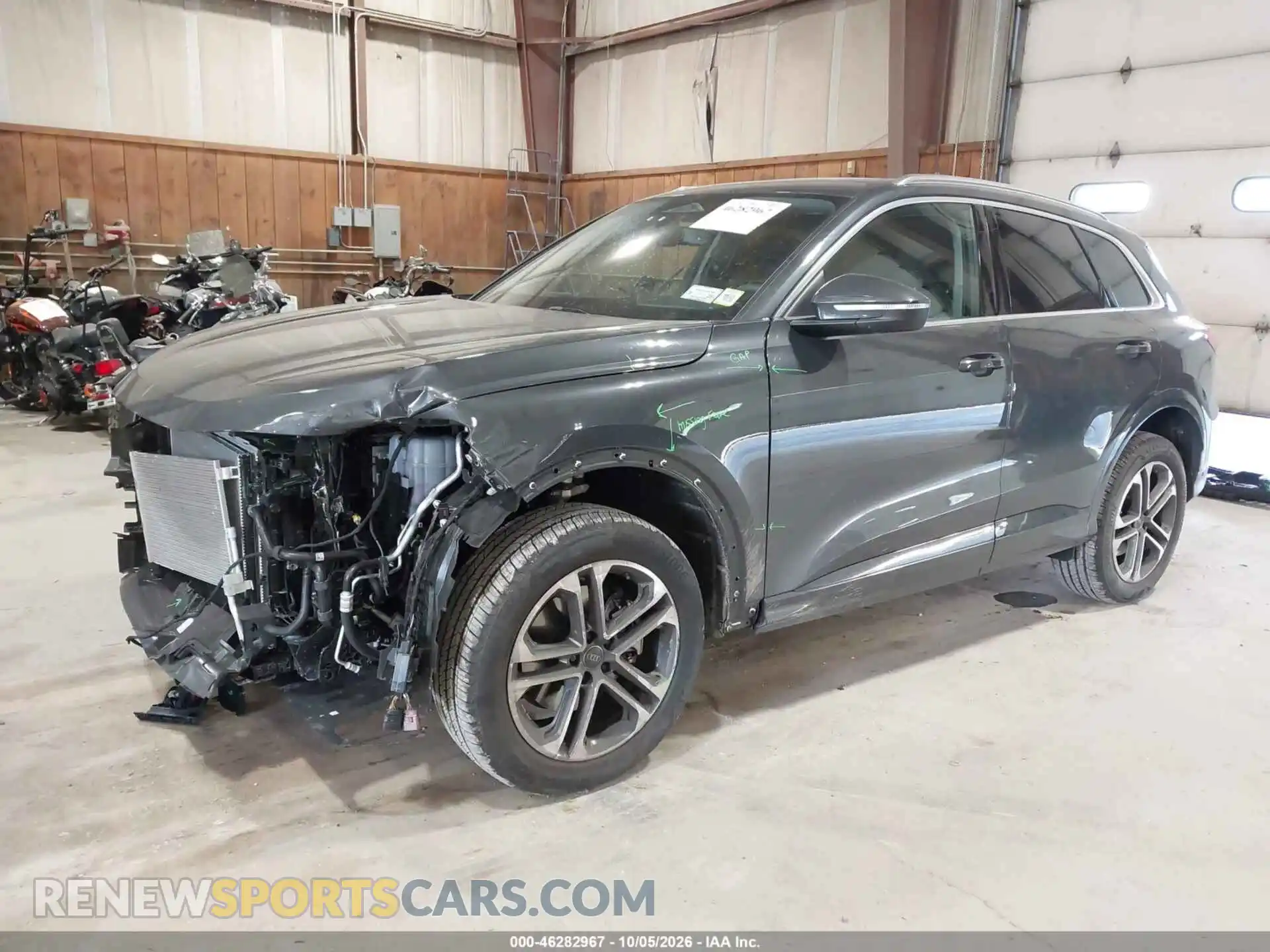 2 Фотография поврежденного автомобиля WA11AAGU0T2066325 AUDI Q5 2026