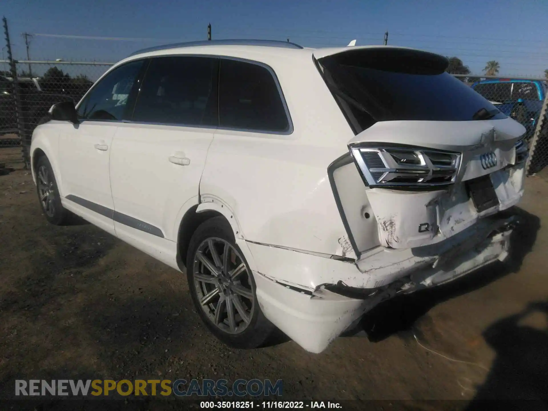 3 Photograph of a damaged car WA1AAAF72KD002575 AUDI Q7 2019