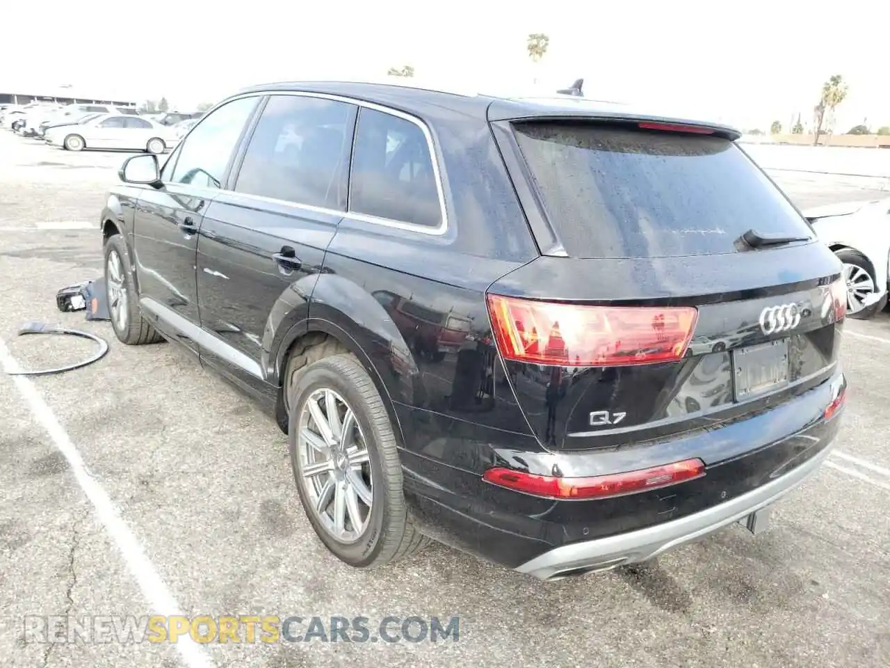3 Photograph of a damaged car WA1AAAF76KD005561 AUDI Q7 2019
