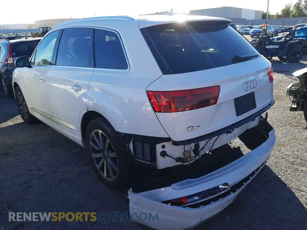 3 Photograph of a damaged car WA1AAAF76KD007262 AUDI Q7 2019
