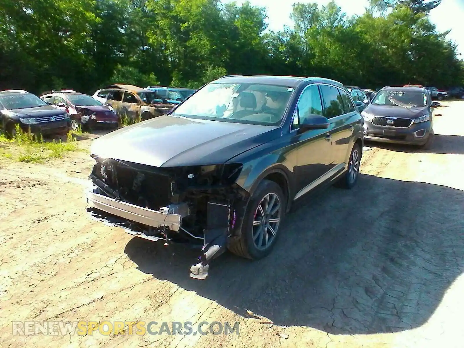 2 Photograph of a damaged car WA1AAAF78KD047083 AUDI Q7 2019
