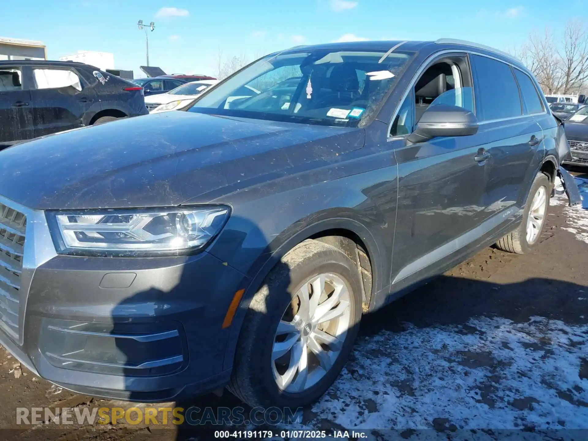2 fotografías del automóvil dañado WA1AHAF72KD016715 AUDI Q7 2019