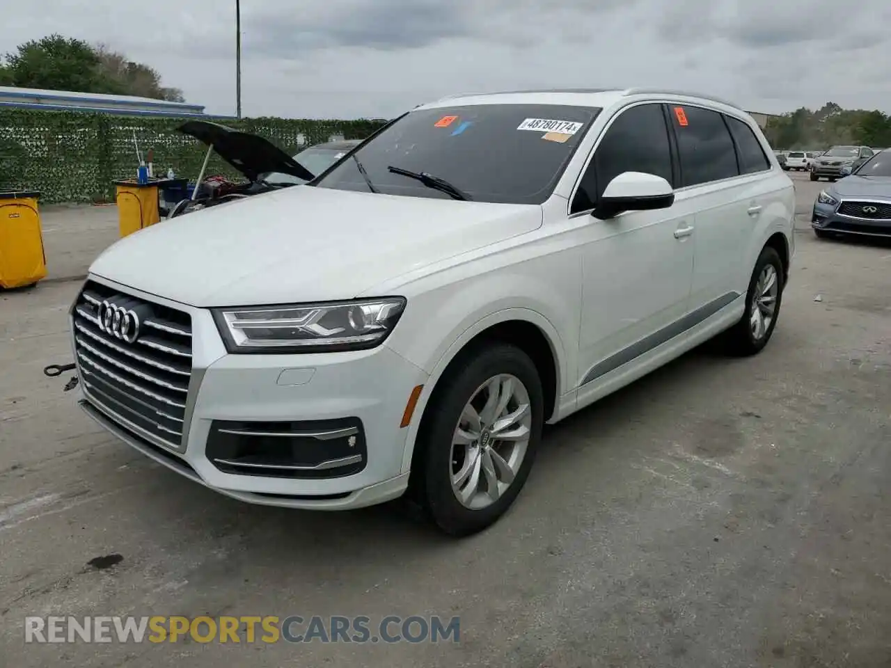 1 Фотография поврежденного автомобиля WA1AHAF73KD021390 AUDI Q7 2019