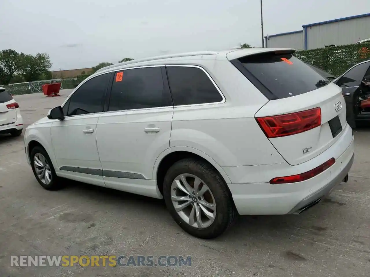 2 Фотография поврежденного автомобиля WA1AHAF73KD021390 AUDI Q7 2019