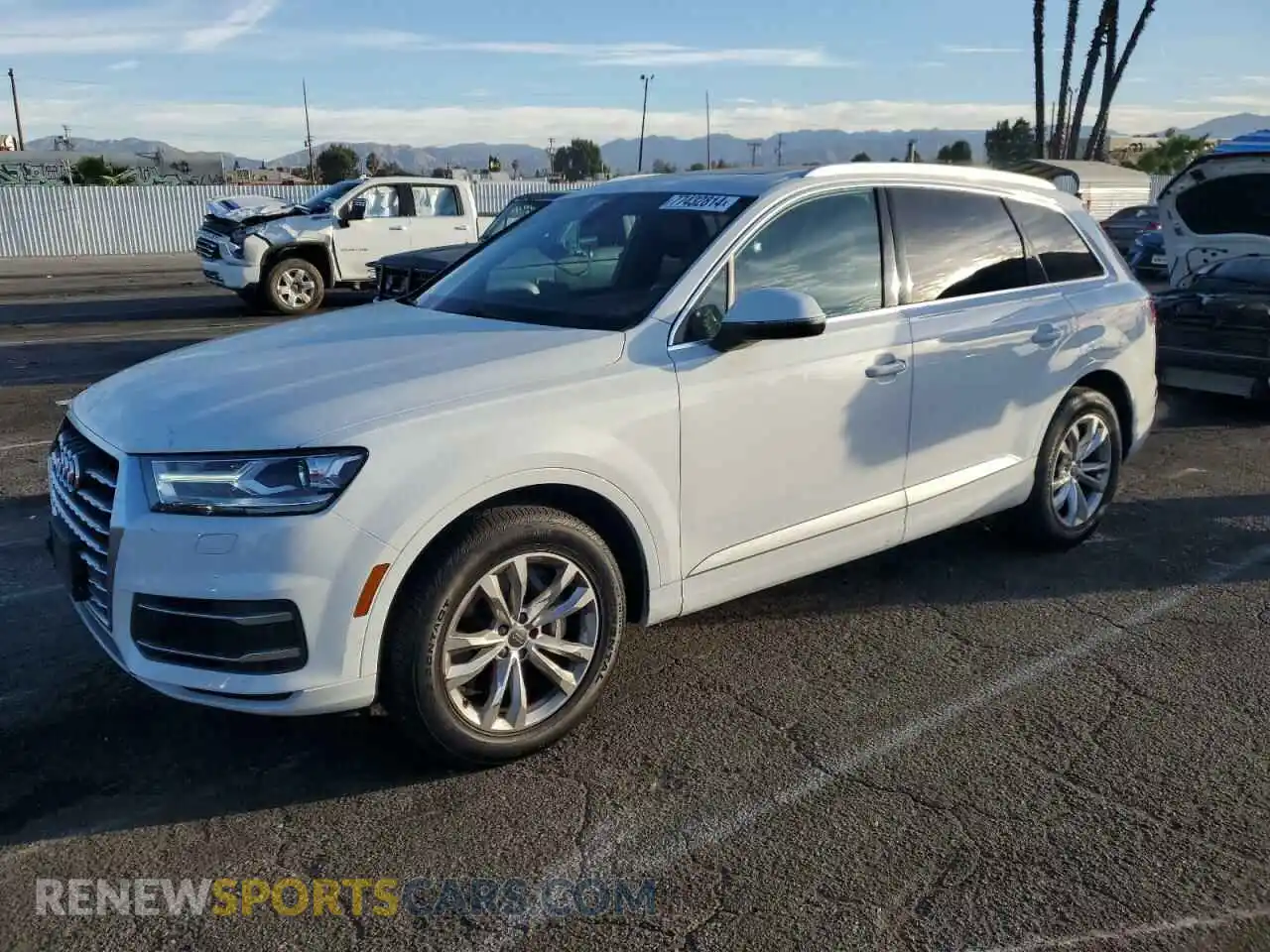 1 Photograph of a damaged car WA1AHAF73KD041784 AUDI Q7 2019