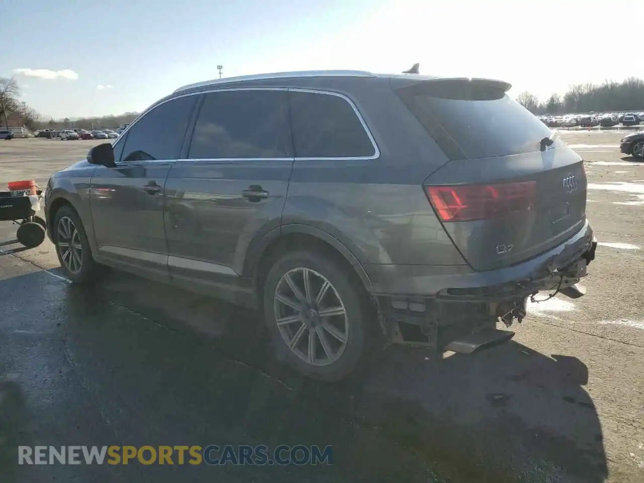 2 Photograph of a damaged car WA1LAAF70KD017858 AUDI Q7 2019