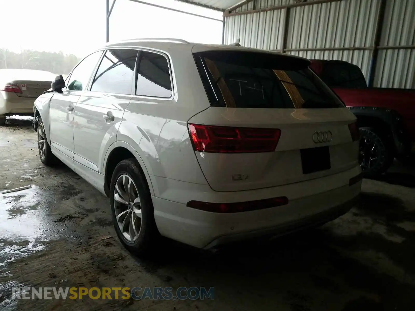 3 Photograph of a damaged car WA1LAAF70KD045837 AUDI Q7 2019