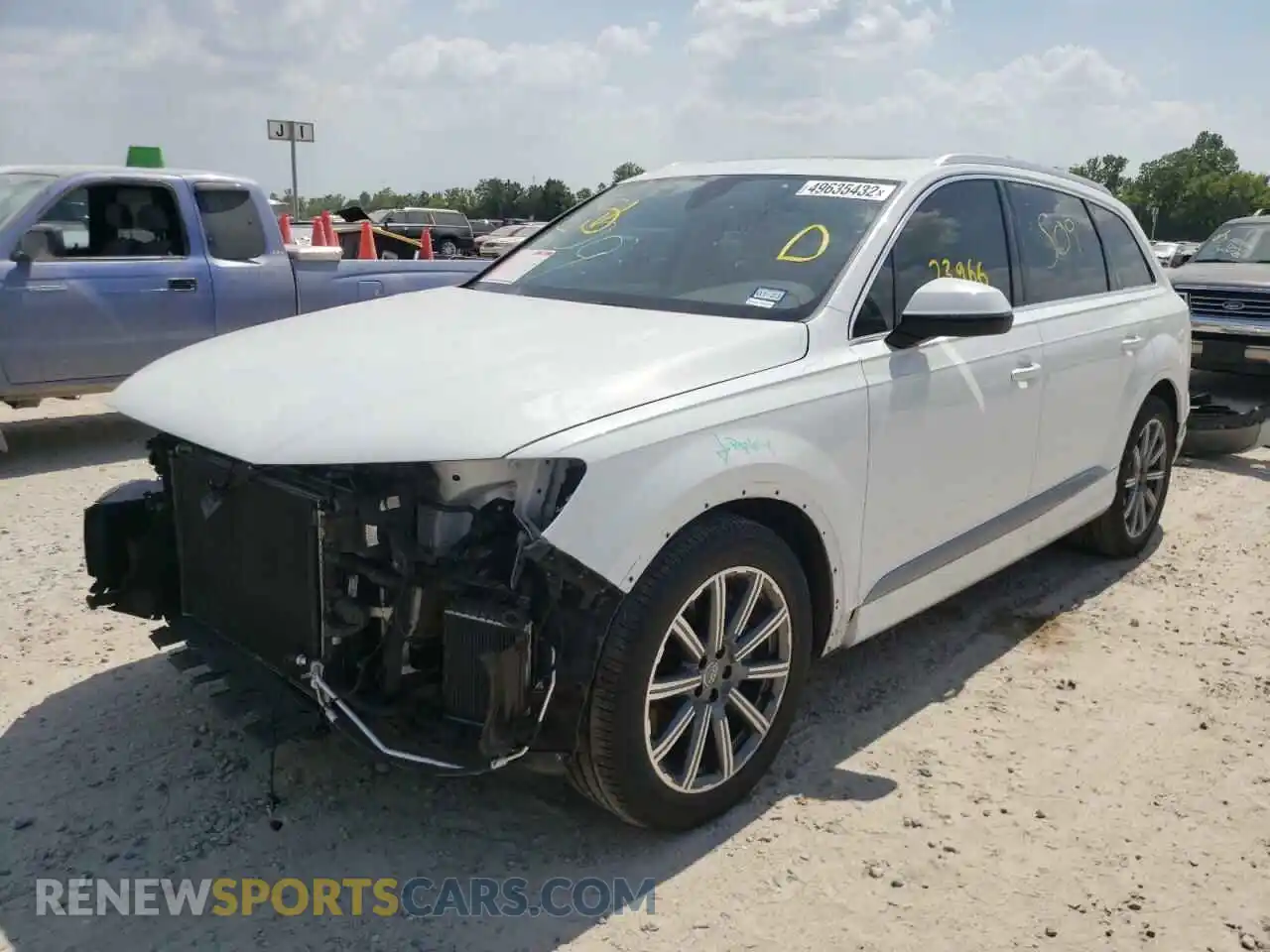 2 Photograph of a damaged car WA1LAAF70KD048849 AUDI Q7 2019