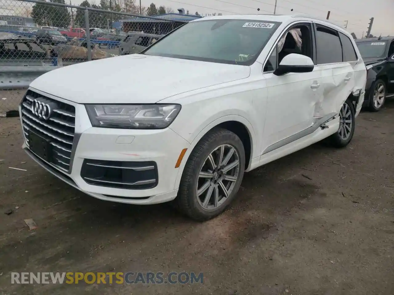 2 Photograph of a damaged car WA1LAAF71KD034247 AUDI Q7 2019