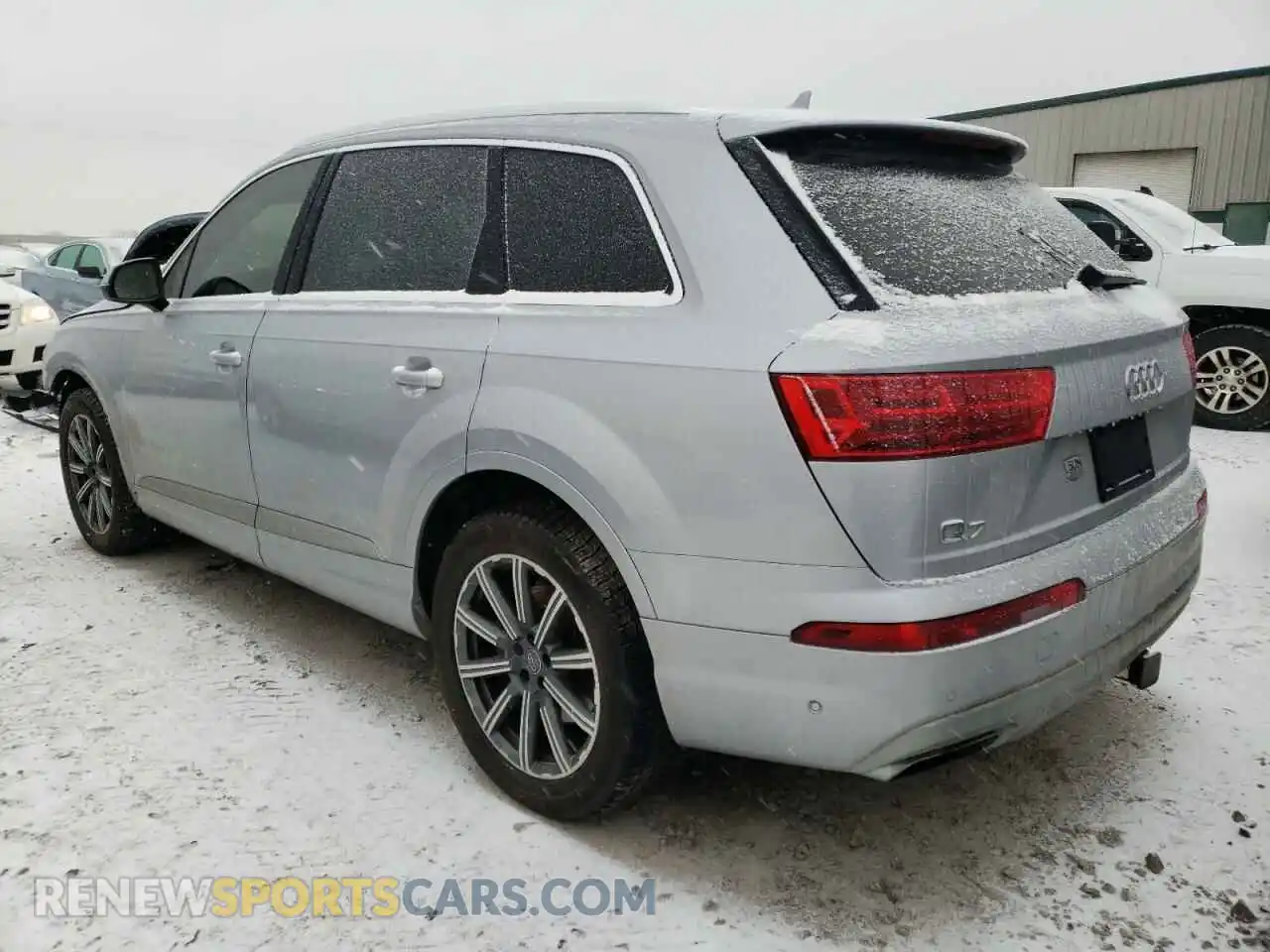 2 Photograph of a damaged car WA1LAAF71KD041490 AUDI Q7 2019