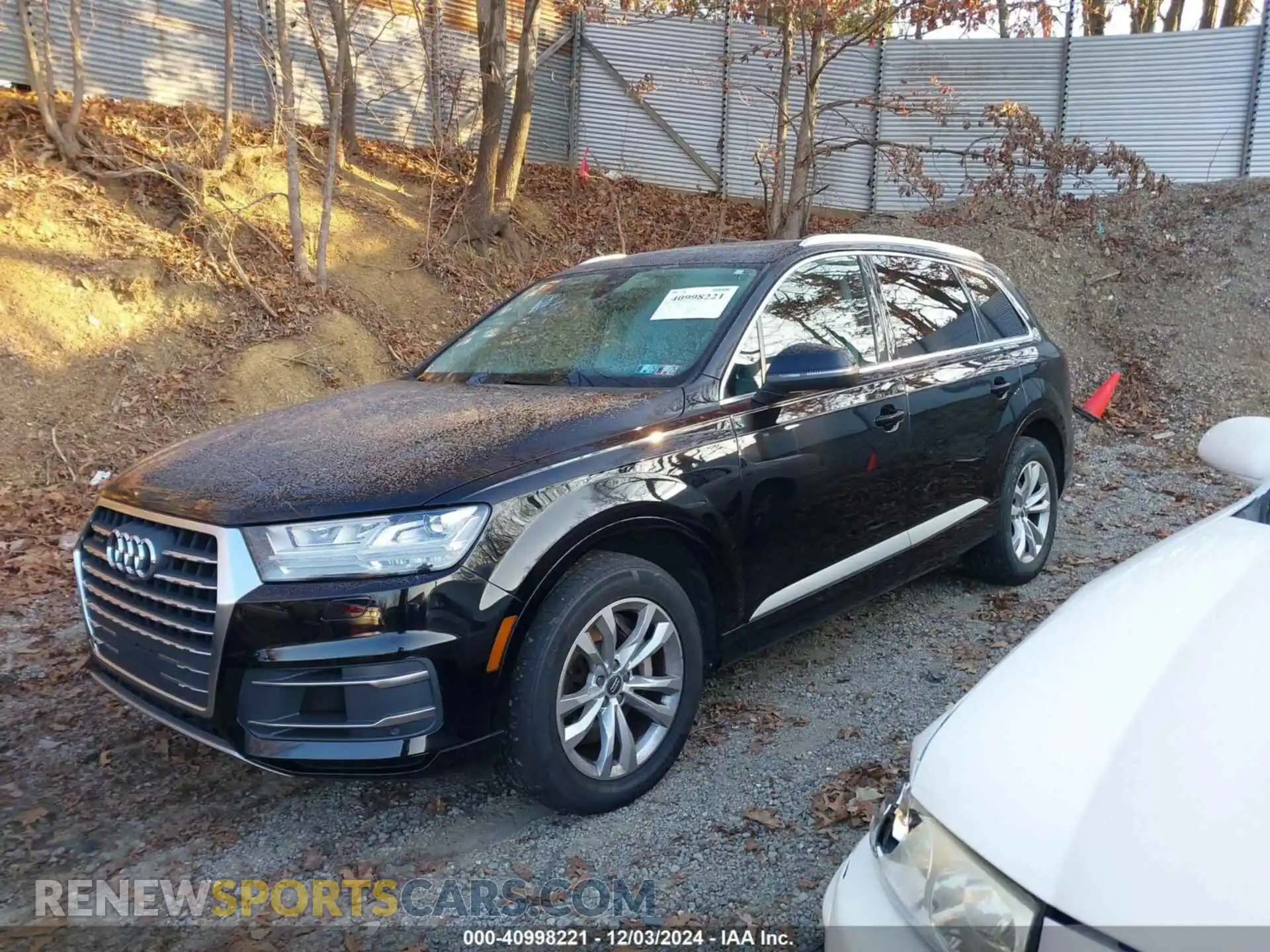 2 fotografías del automóvil dañado WA1LAAF71KD046169 AUDI Q7 2019