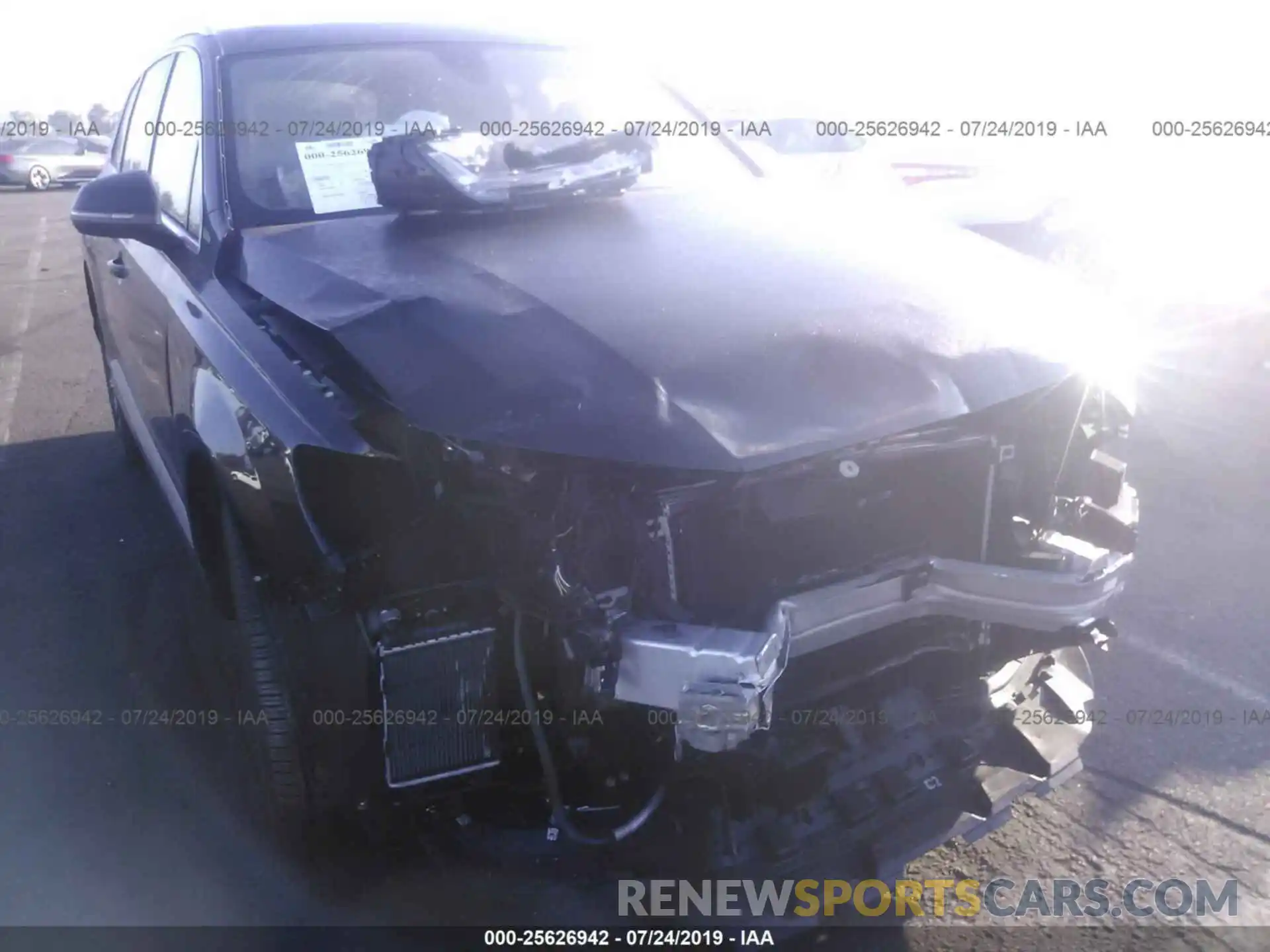 6 Photograph of a damaged car WA1LAAF72KD021166 AUDI Q7 2019