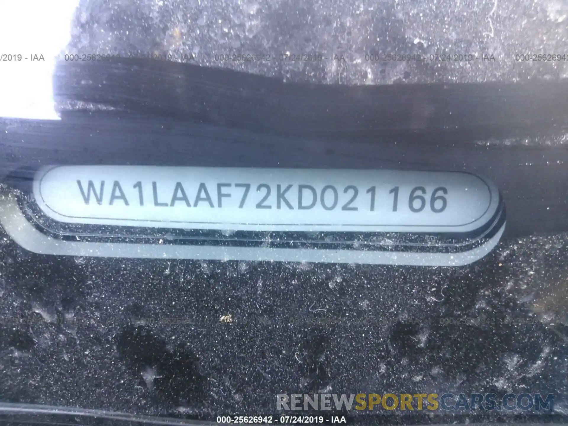 9 Photograph of a damaged car WA1LAAF72KD021166 AUDI Q7 2019