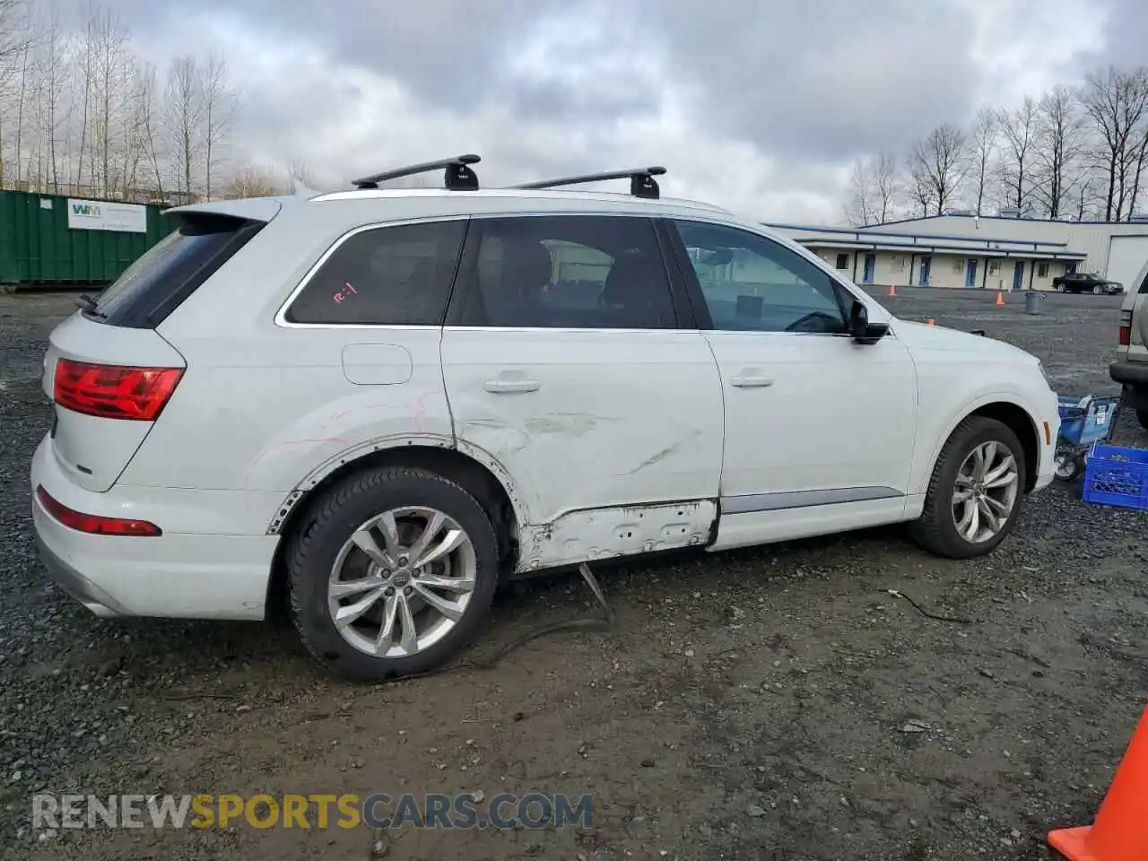 3 Photograph of a damaged car WA1LAAF72KD042714 AUDI Q7 2019