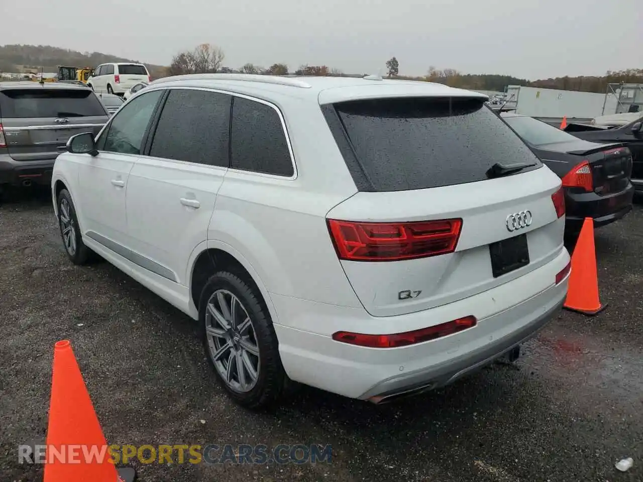 3 Фотография поврежденного автомобиля WA1LAAF73KD016011 AUDI Q7 2019