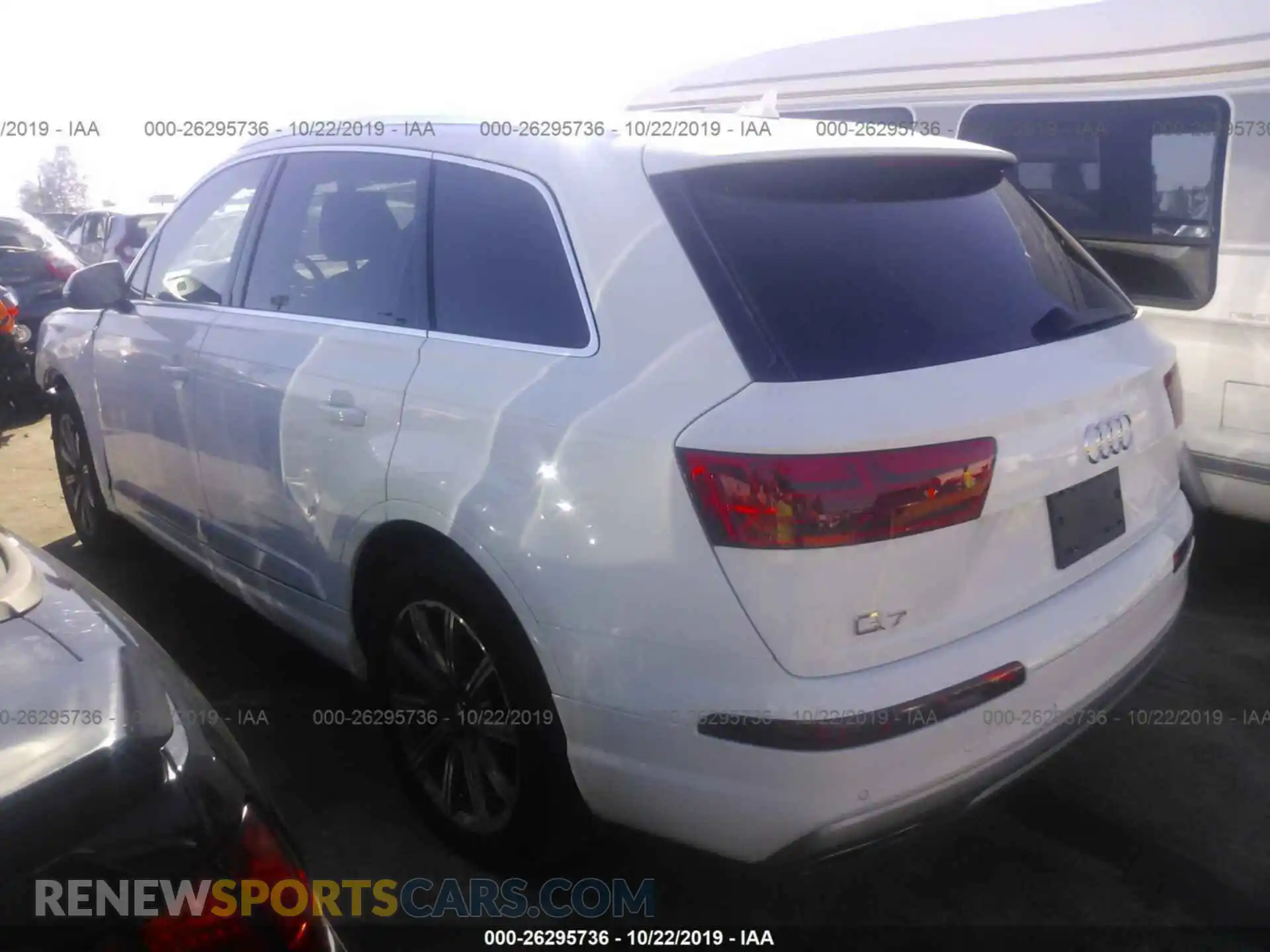 3 Photograph of a damaged car WA1LAAF74KD000531 AUDI Q7 2019
