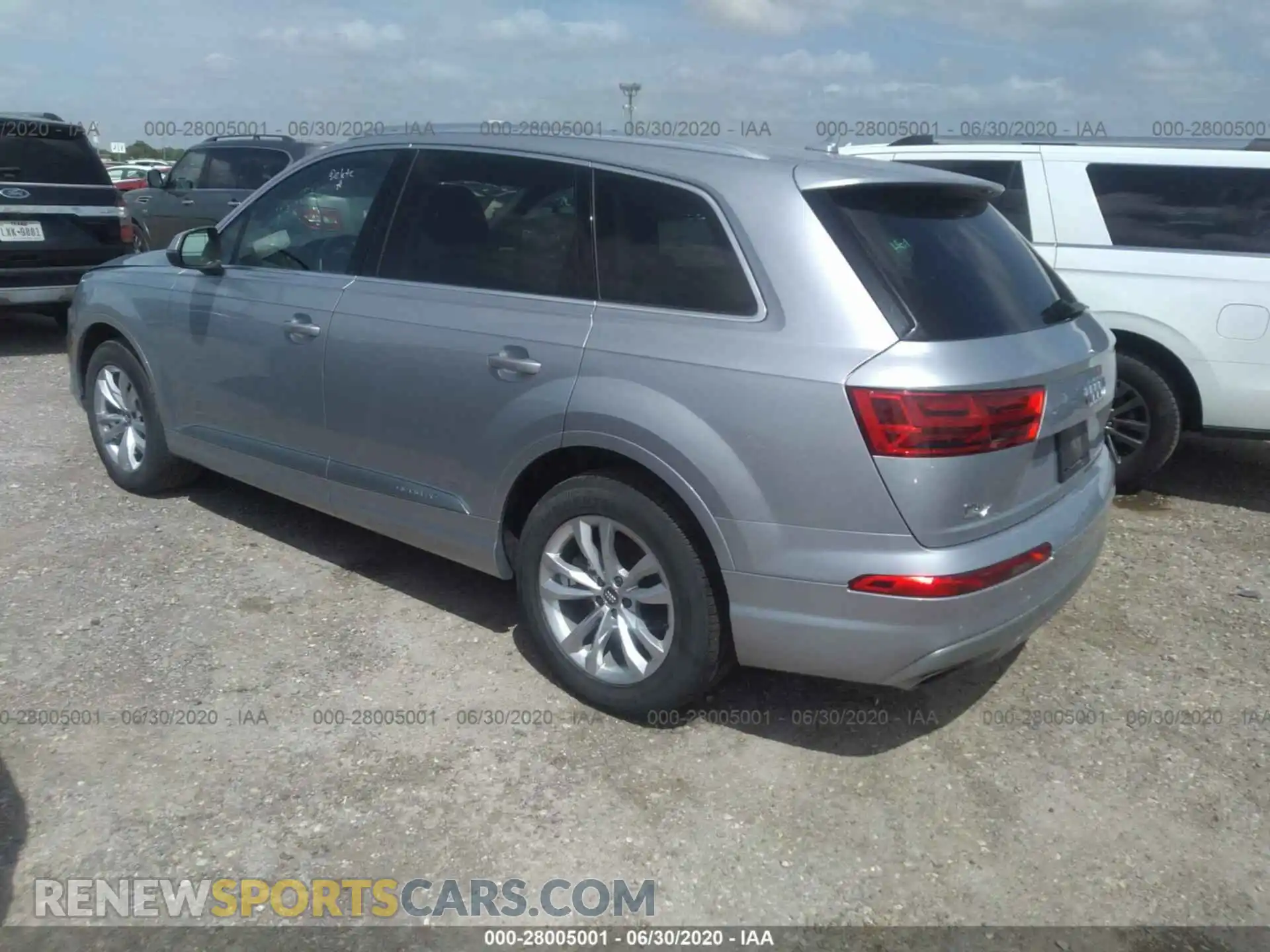 3 fotografías del automóvil dañado WA1LAAF74KD043461 AUDI Q7 2019