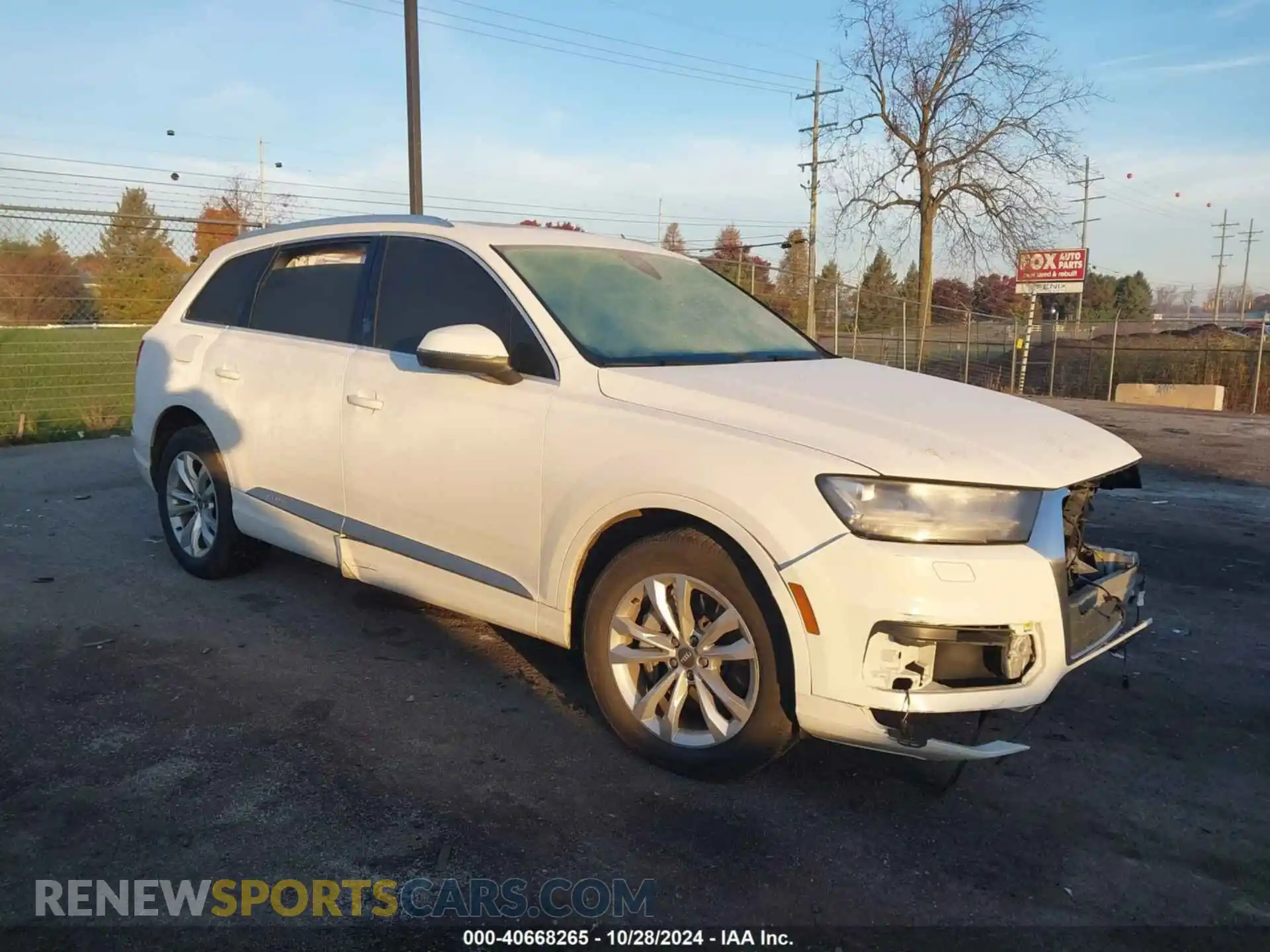 1 Photograph of a damaged car WA1LAAF75KD044733 AUDI Q7 2019