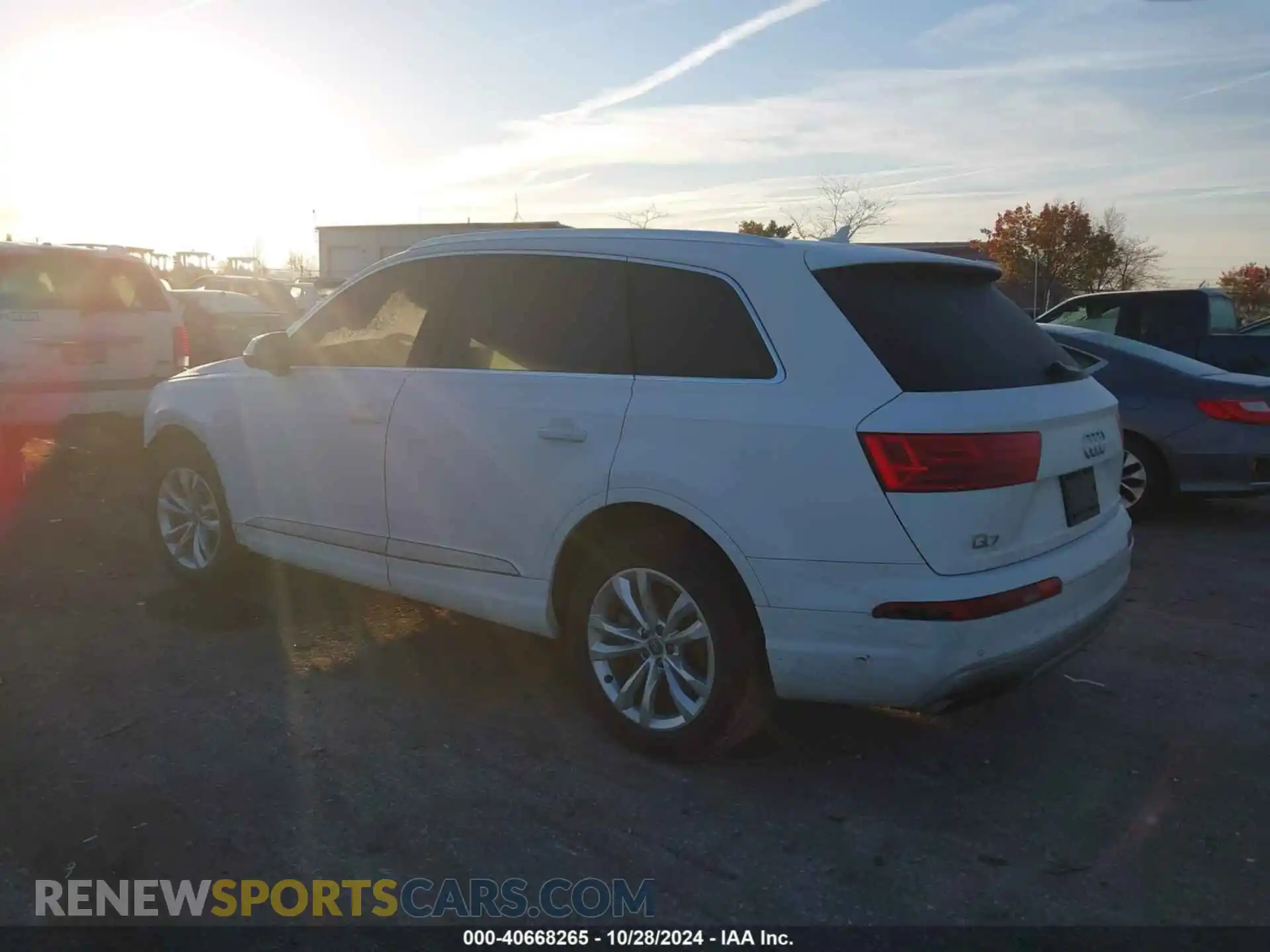 3 Photograph of a damaged car WA1LAAF75KD044733 AUDI Q7 2019