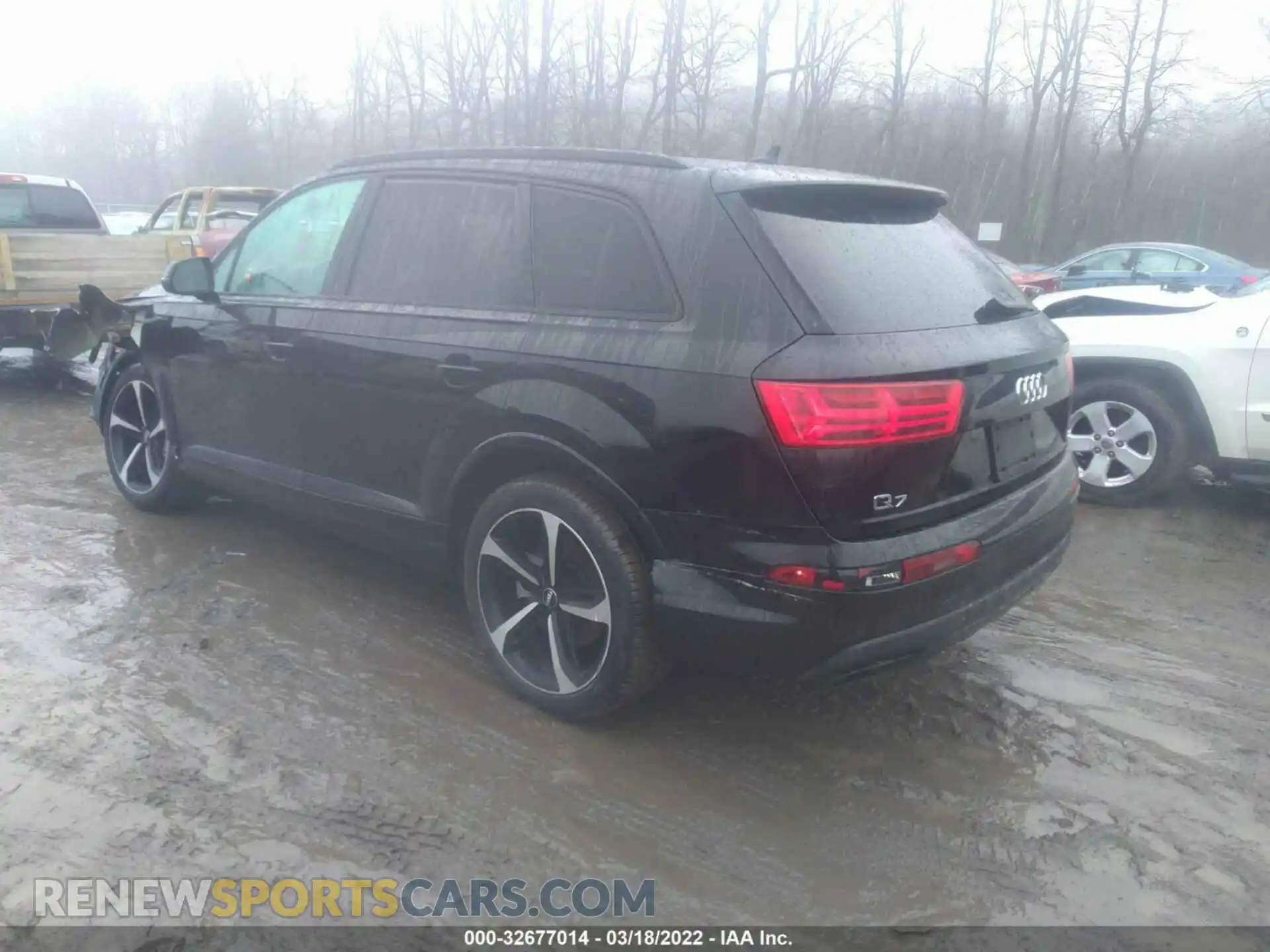 3 Photograph of a damaged car WA1LAAF75KD048295 AUDI Q7 2019